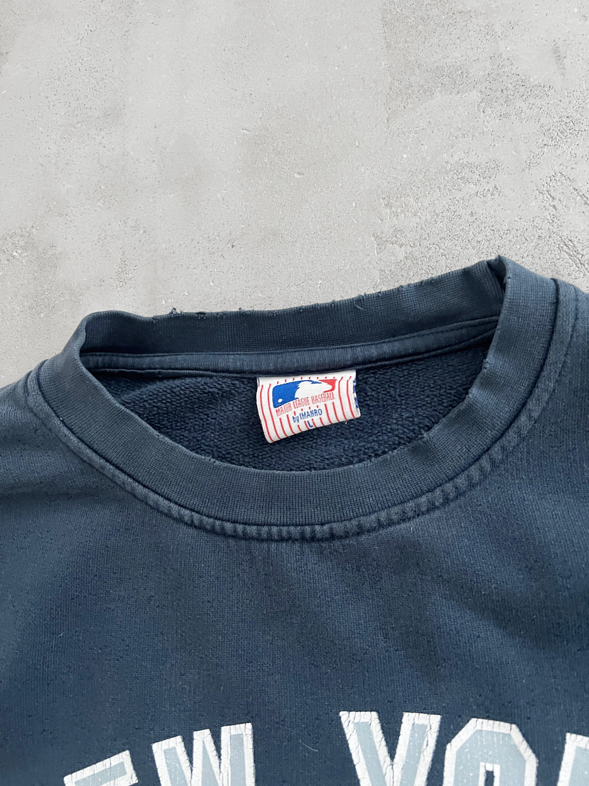 NAVY YANKEES SWEATER - 2000S - L