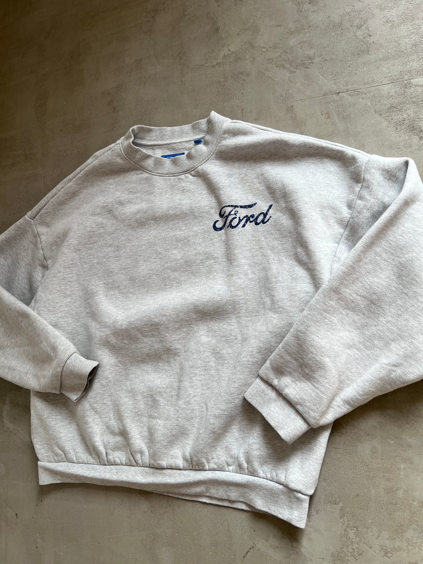 GREY FORD SWEATER - 1990S - L