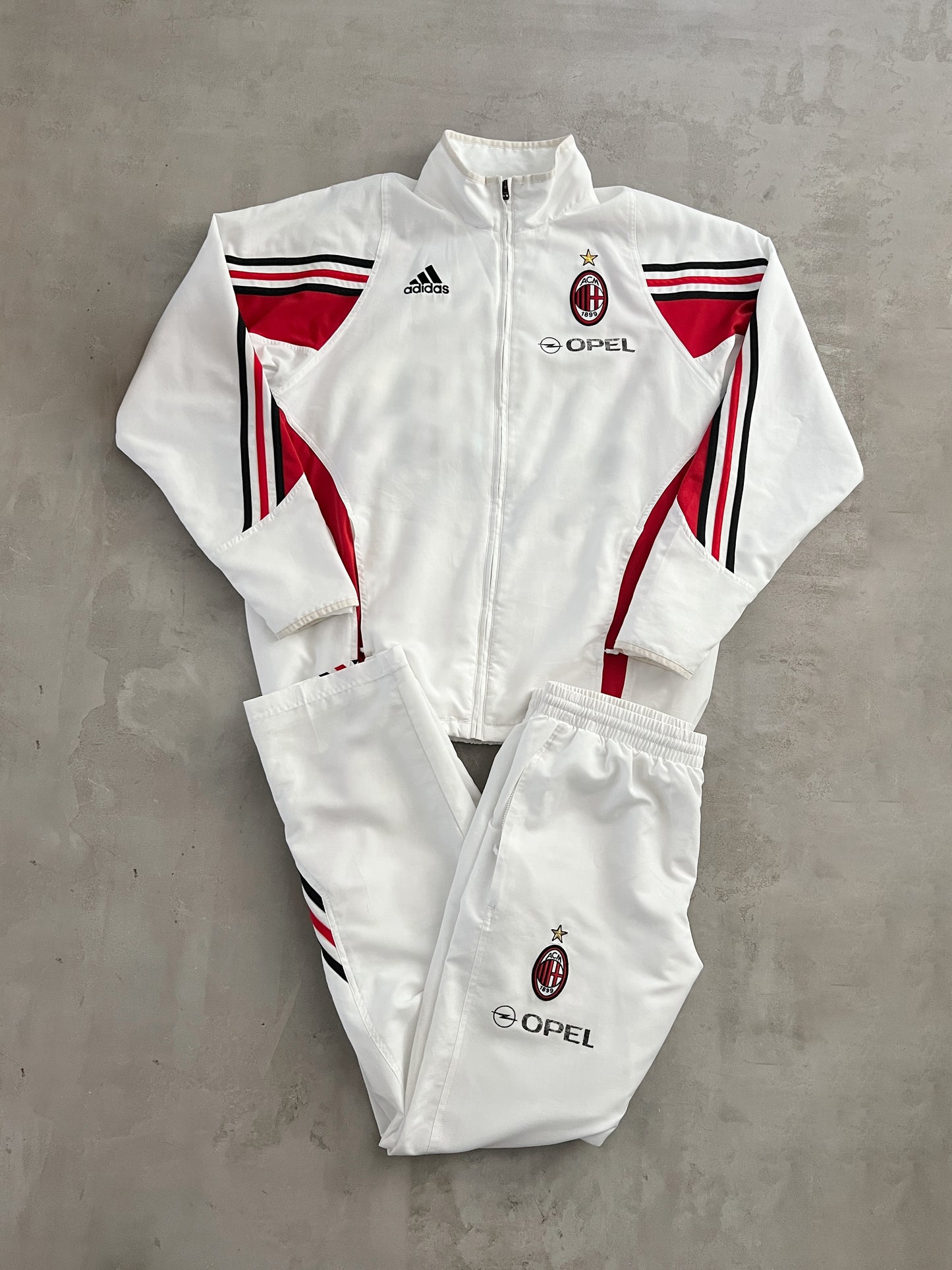 WHITE AC MILAN TRACKSUIT - 2000S - L/XL