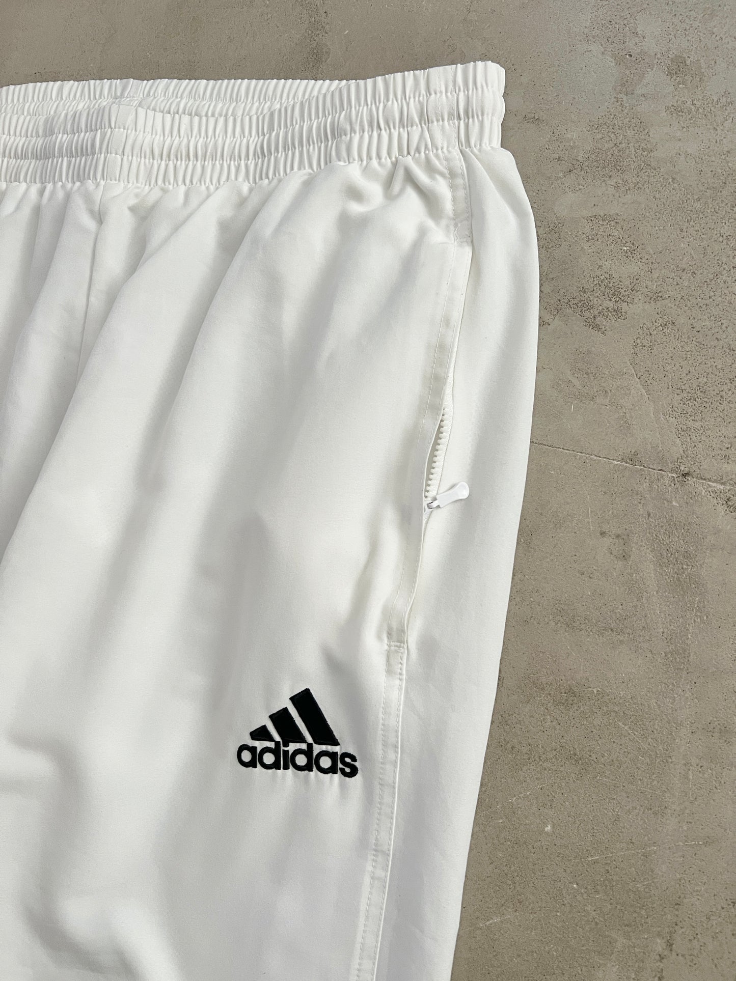 WHITE AC MILAN TRACKSUIT - 2000S - L/XL