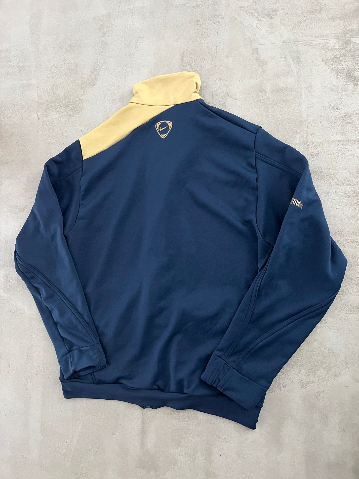 NAVY/CREME PORTUGAL NIKE JACKET - 2000S - M