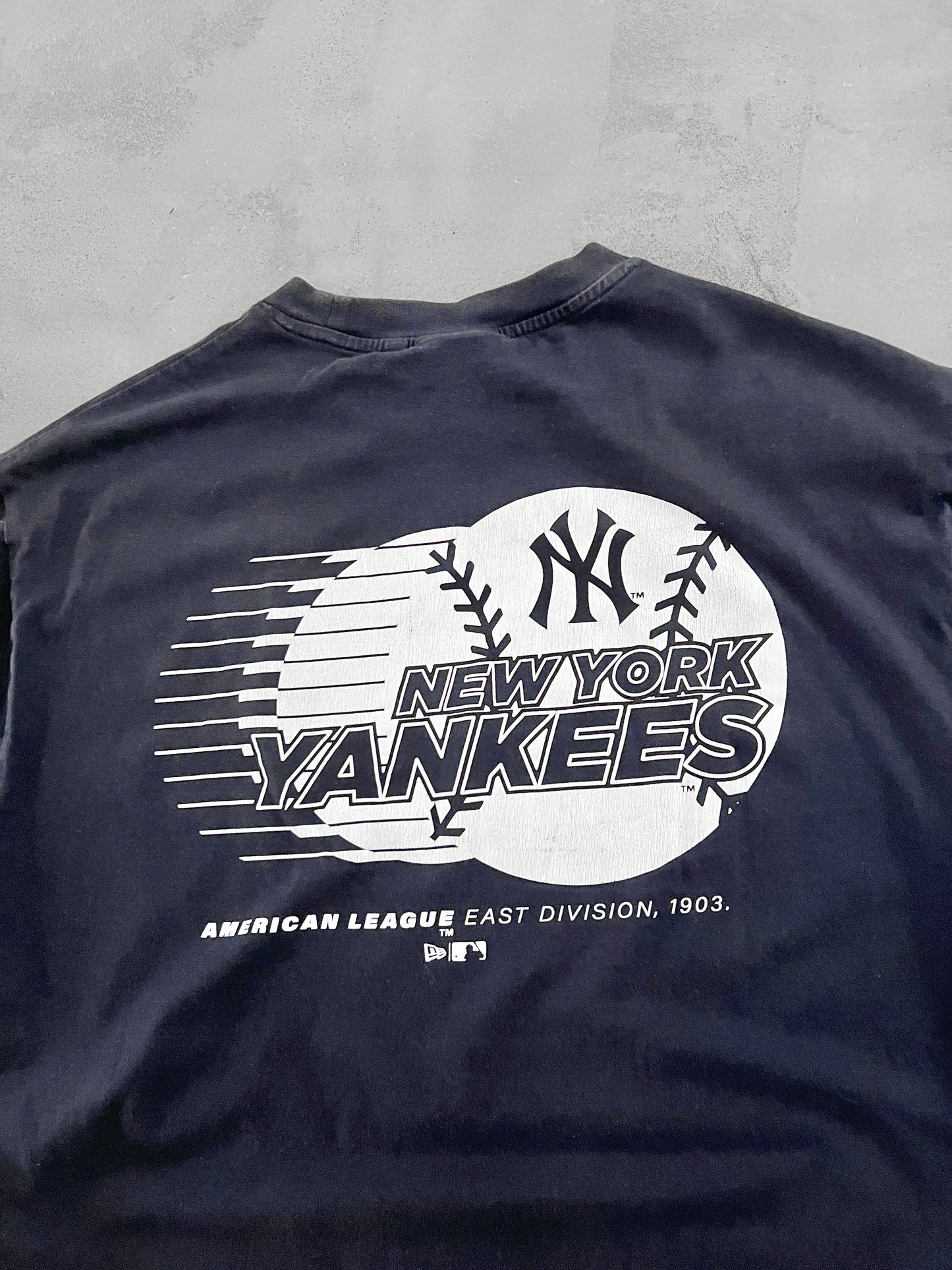NAVY YANKEES TEE - 2000S - M/L