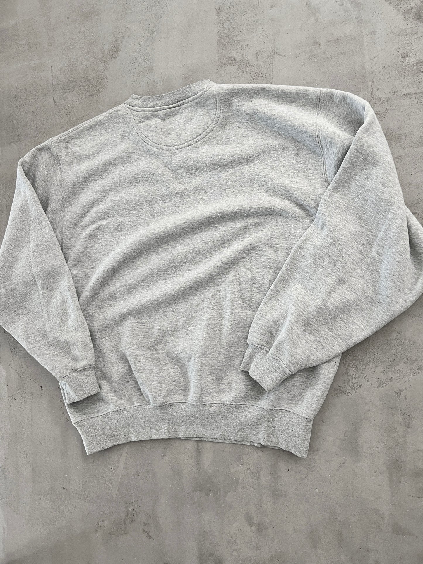GREY NIKE AIR FORCE SWEATER - 1990S - L/XL