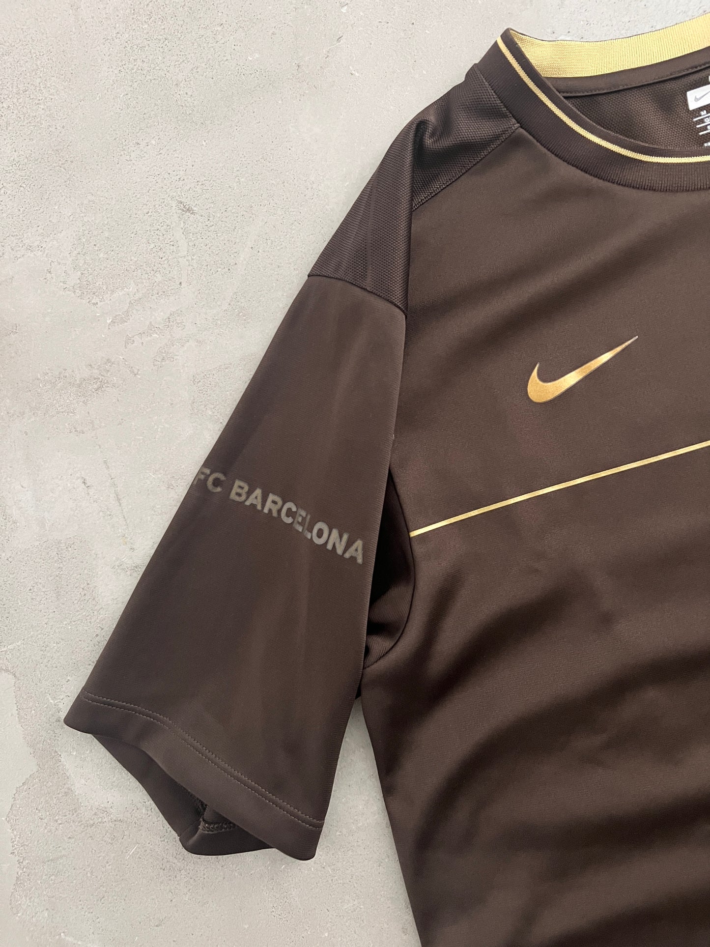 MOCHA FC BARCELONA NIKE JERSEY - 2000S - L/M