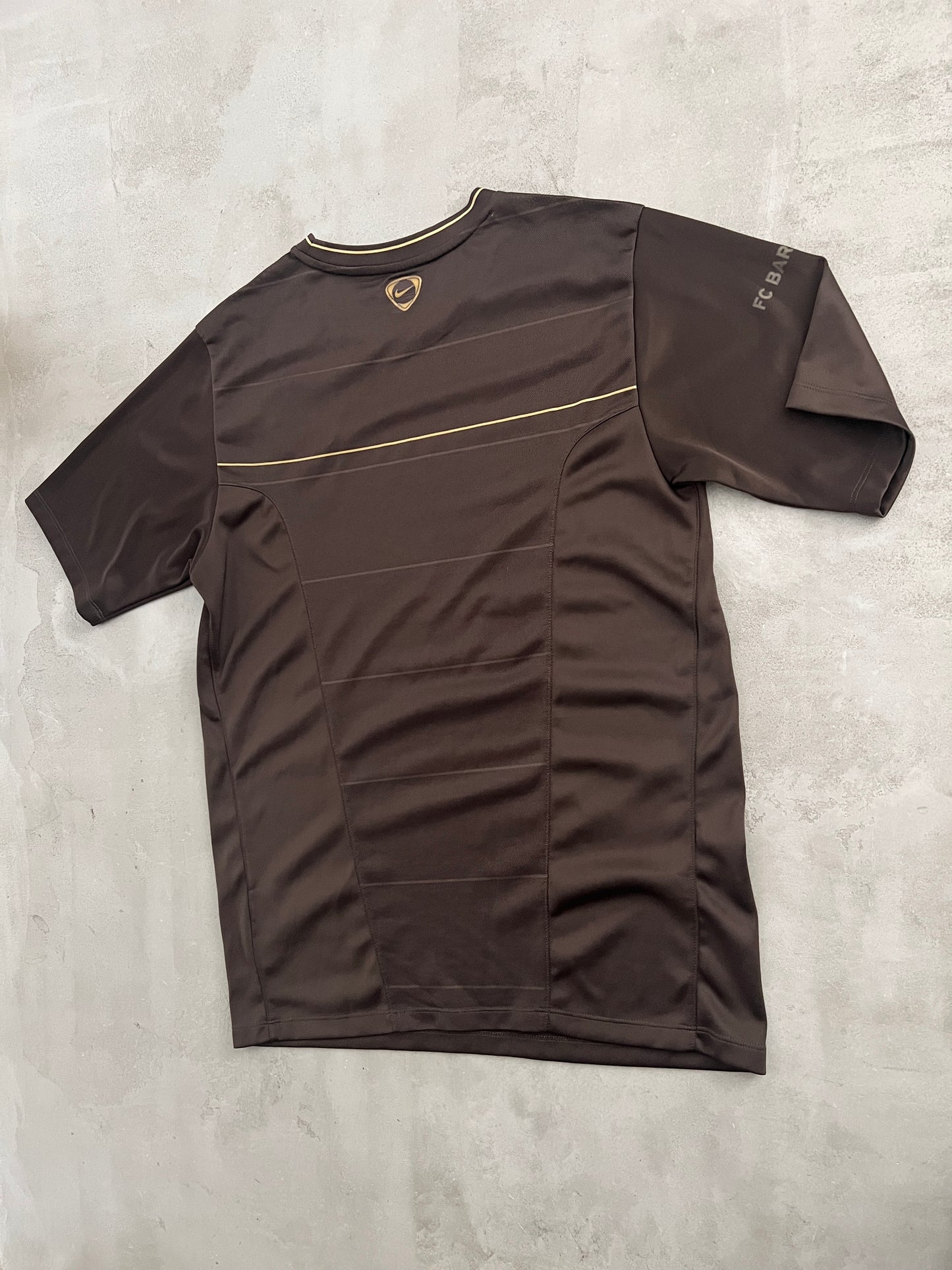 MOCHA FC BARCELONA NIKE JERSEY - 2000S - L/M