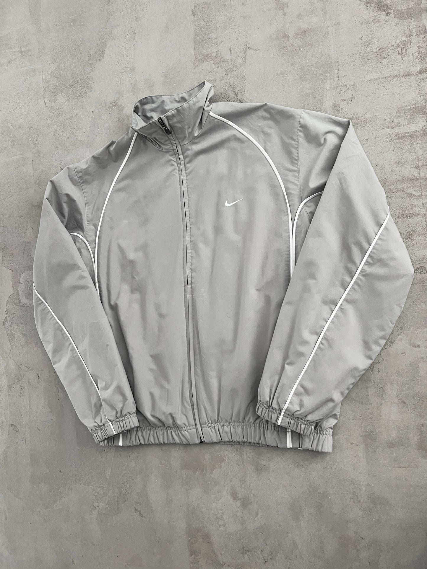 GREY NIKE TRACK JACKET - 2000S - M