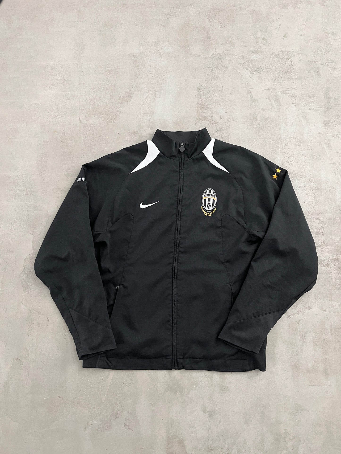 BLACK JUVENTUS NIKE TRACK JACKET - 2000S - M