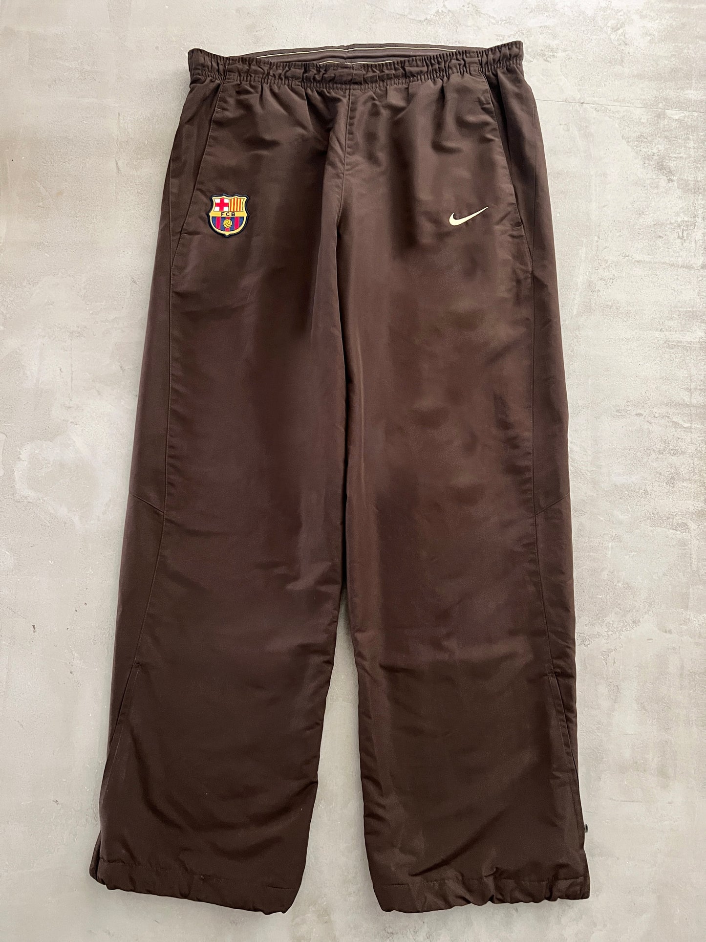 MOCHA FC BARCELONA NIKE TRACKSUIT - 2000S - L