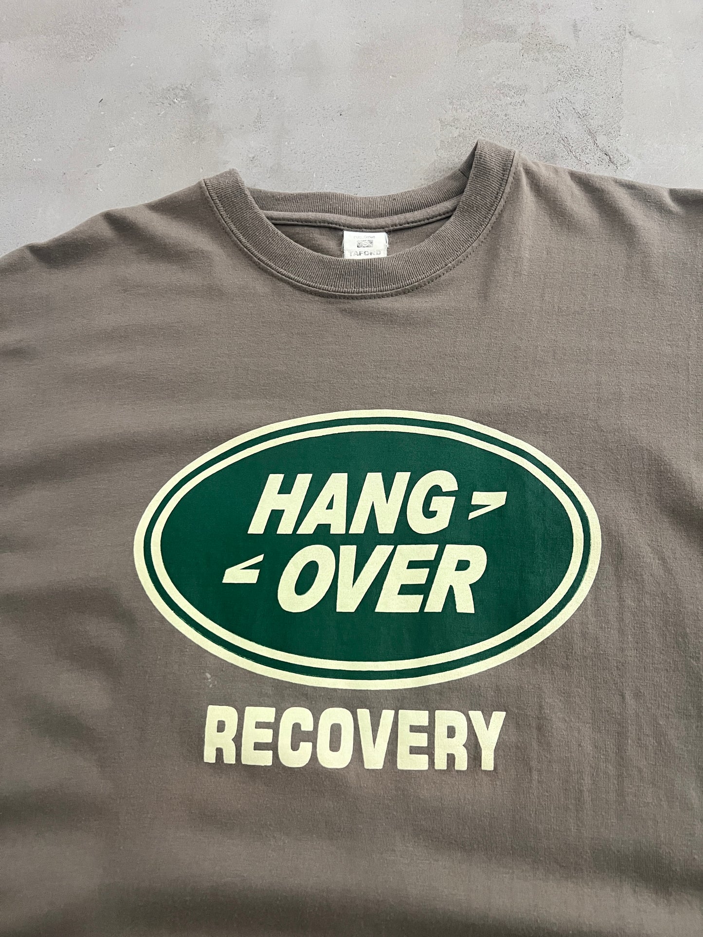 BEIGE LAND ROVER PARODY TEE - 2000S - M