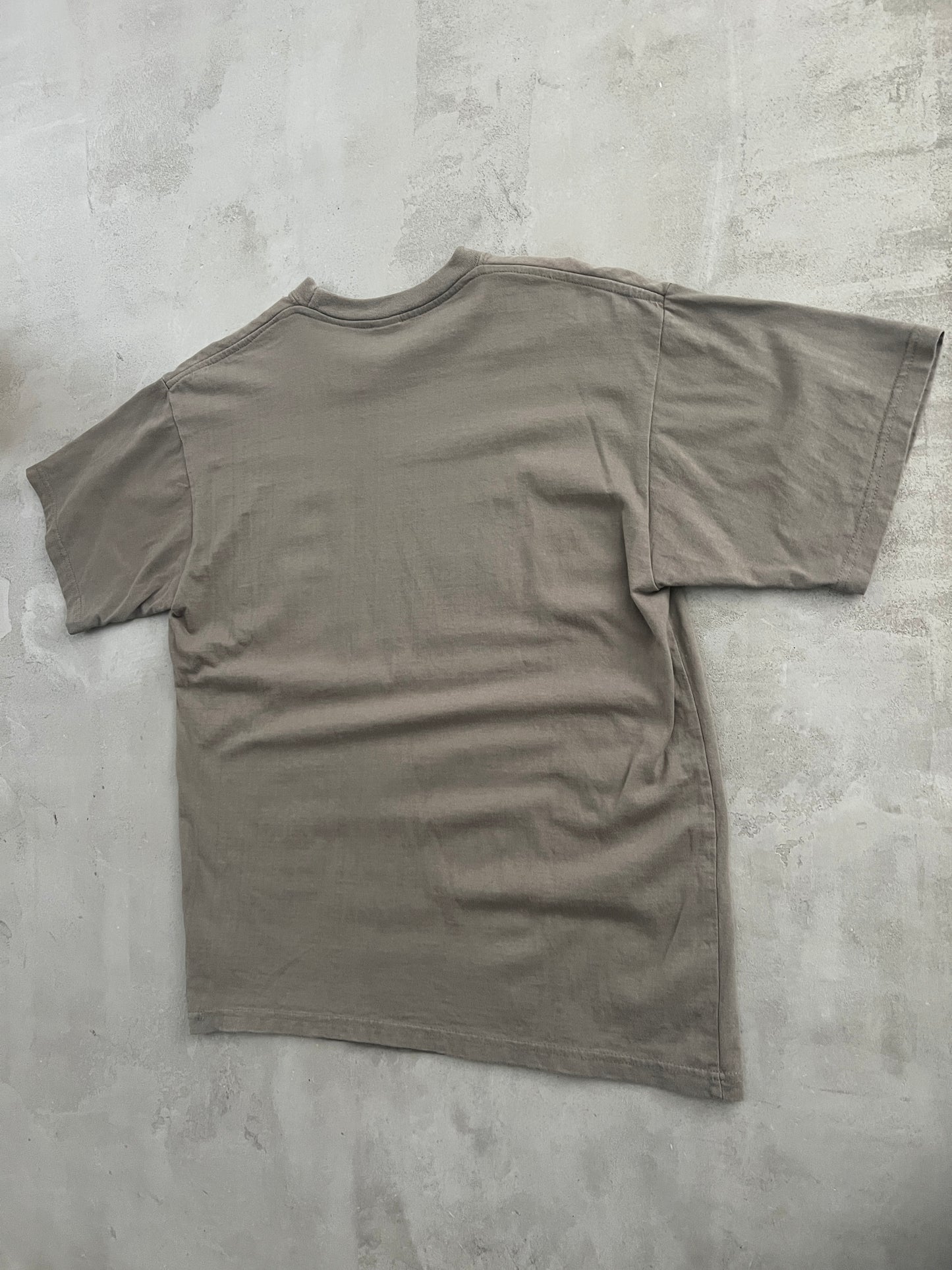 BEIGE LAND ROVER PARODY TEE - 2000S - M