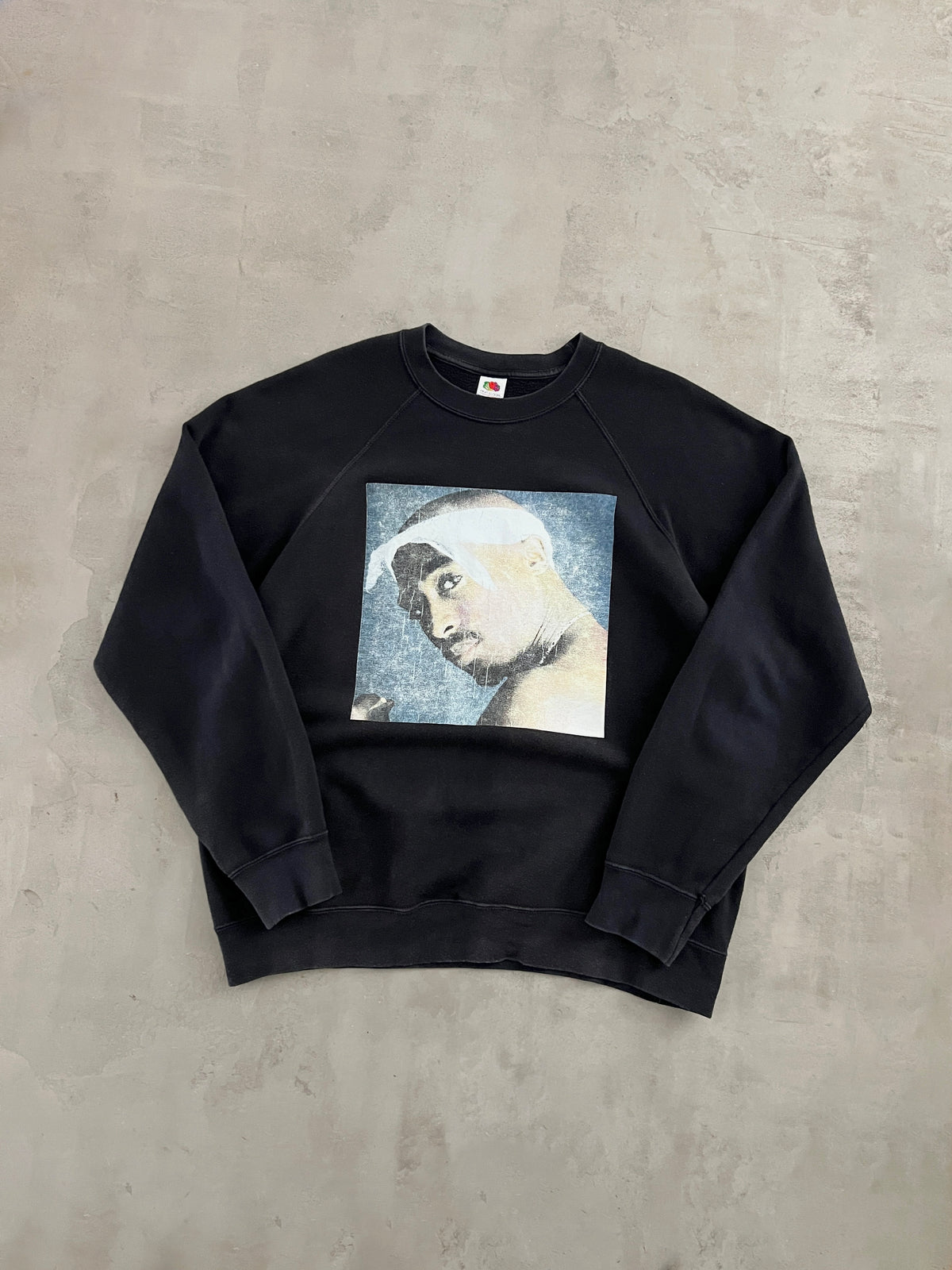 BLACK TUPAC SWEATER - 2000S - XL