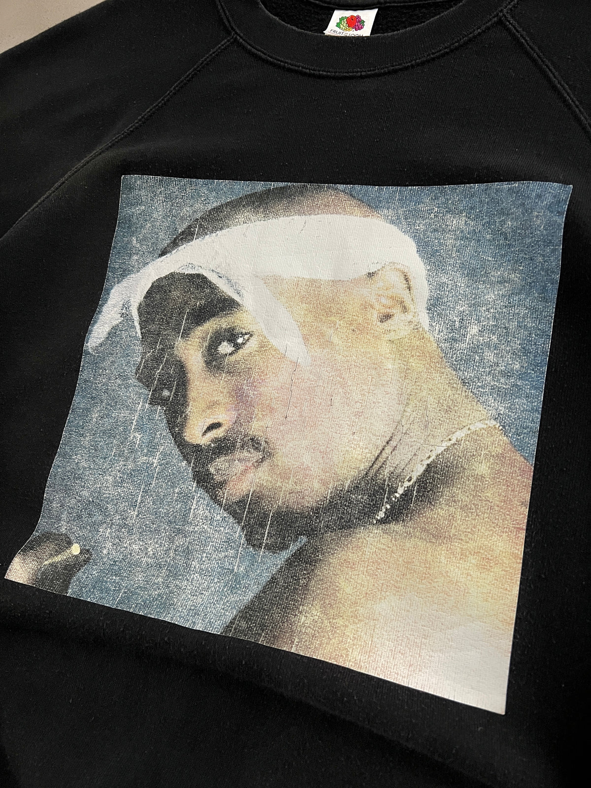 BLACK TUPAC SWEATER - 2000S - XL