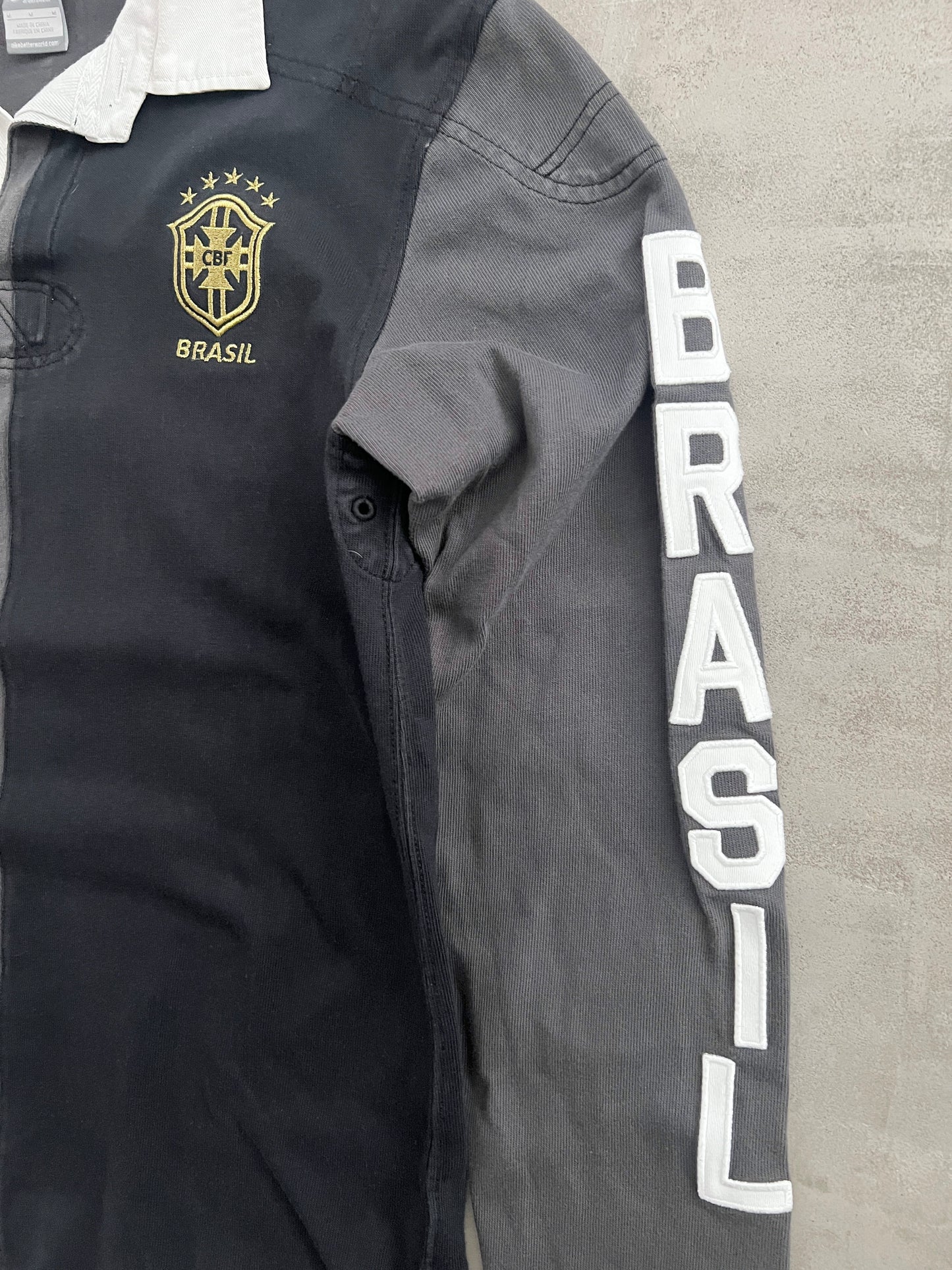 GREY BRAZIL NIKE LONGSLEEVE - 2000S - L