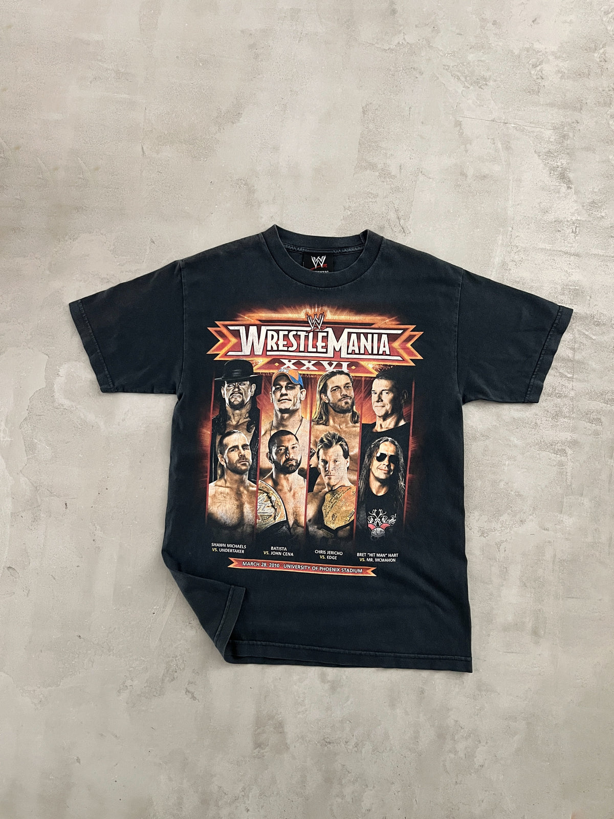 FADED BLACK WWE WRESTLING TEE - 2000S - M