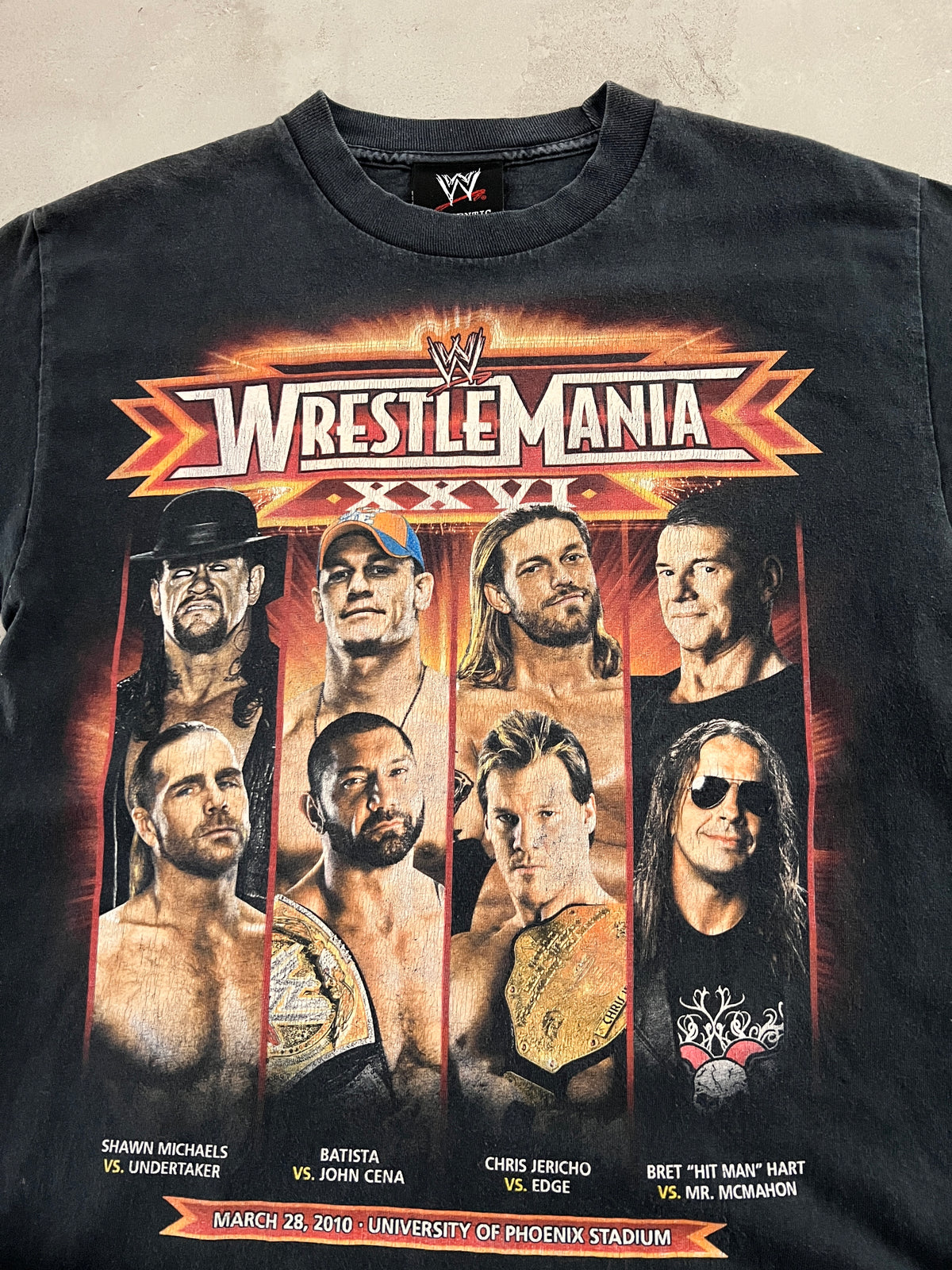 FADED BLACK WWE WRESTLING TEE - 2000S - M