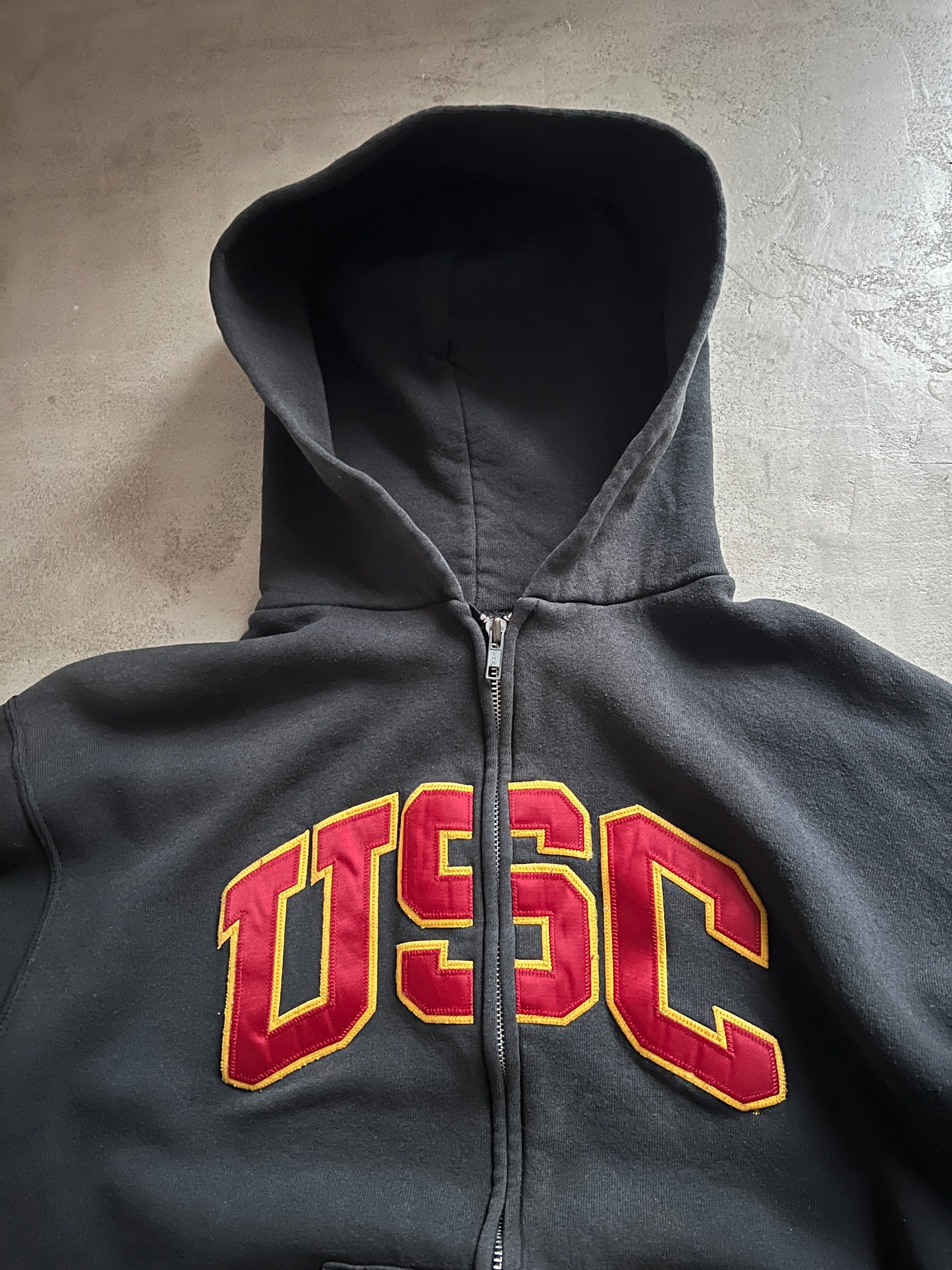 FADED BLACK RUSSELL USC ZIP UP HOODIE - 1990S - S