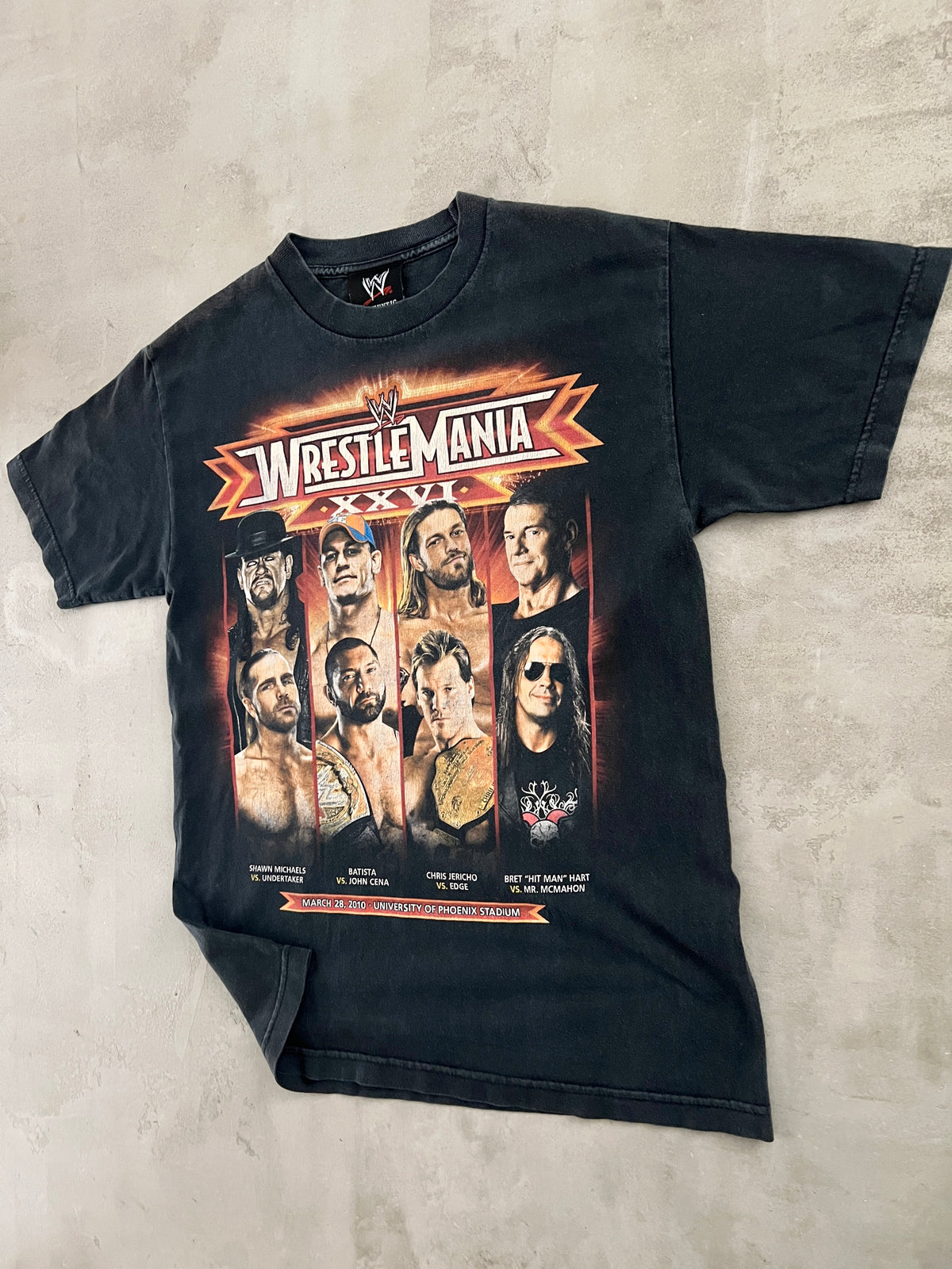 FADED BLACK WWE WRESTLING TEE - 2000S - M