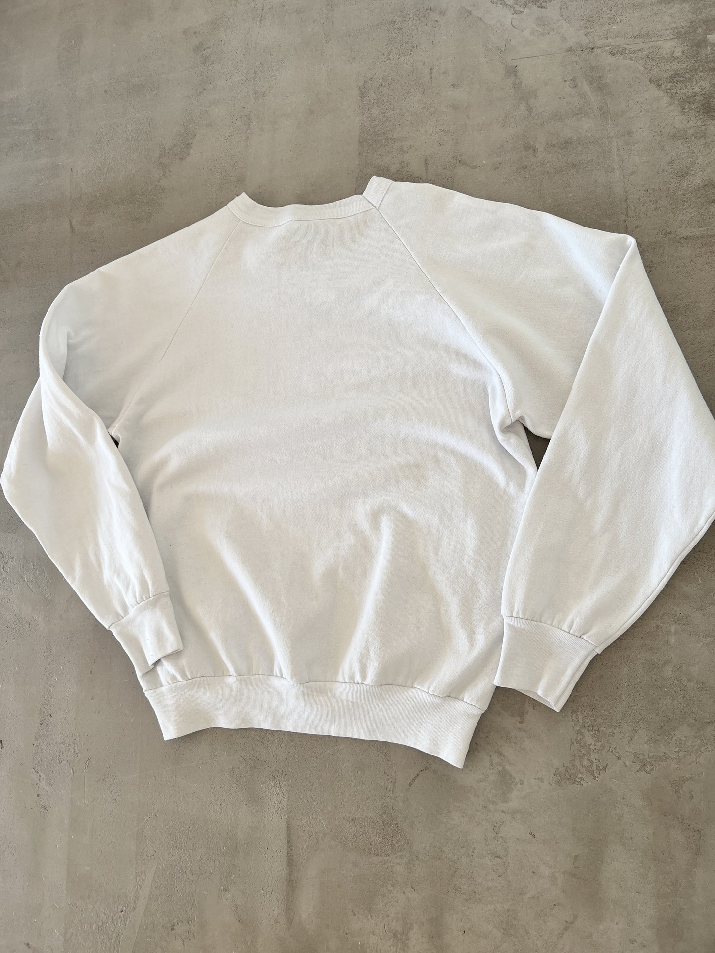 WHITE FERRARI SWEATER - 1990S - WOMENS M
