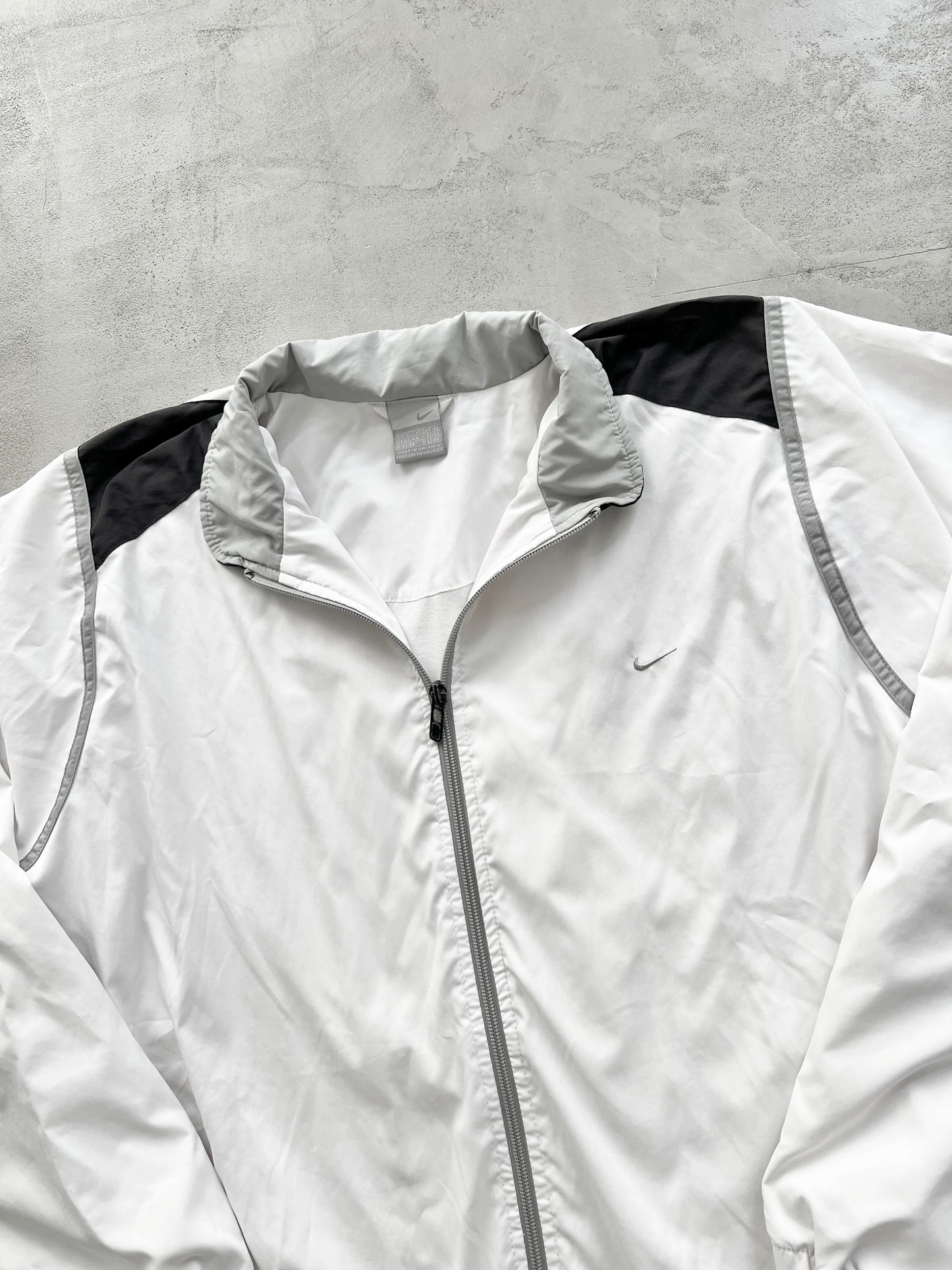 WHITE NIKE TRACK JACKET - 2000S - XL