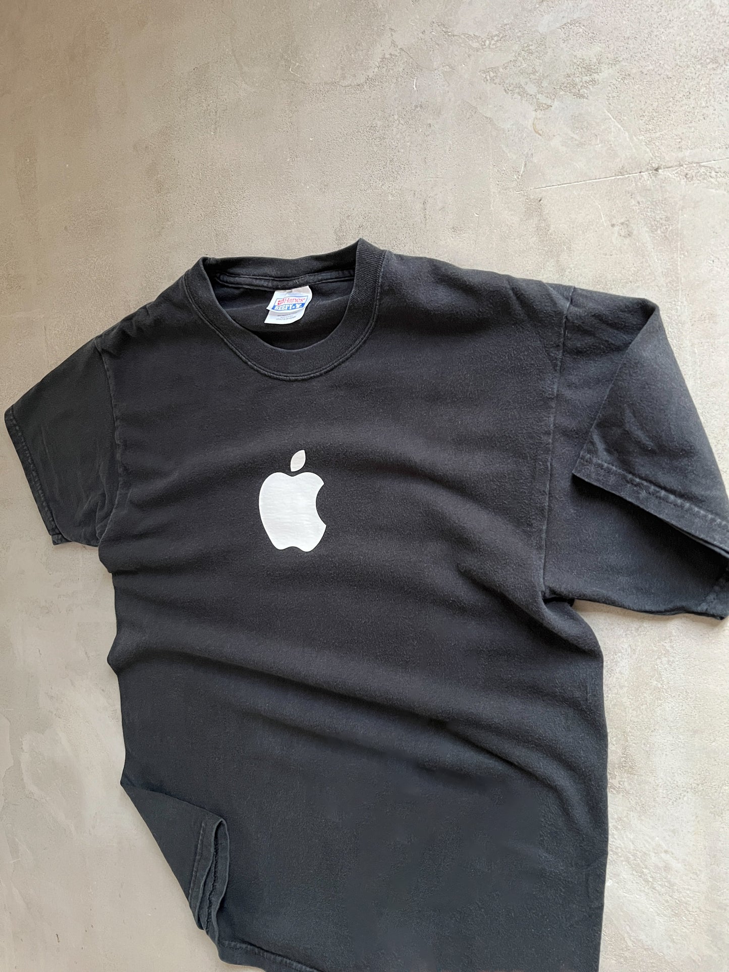 FADED BLACK APPLE PROMO TEE - 2000S - M