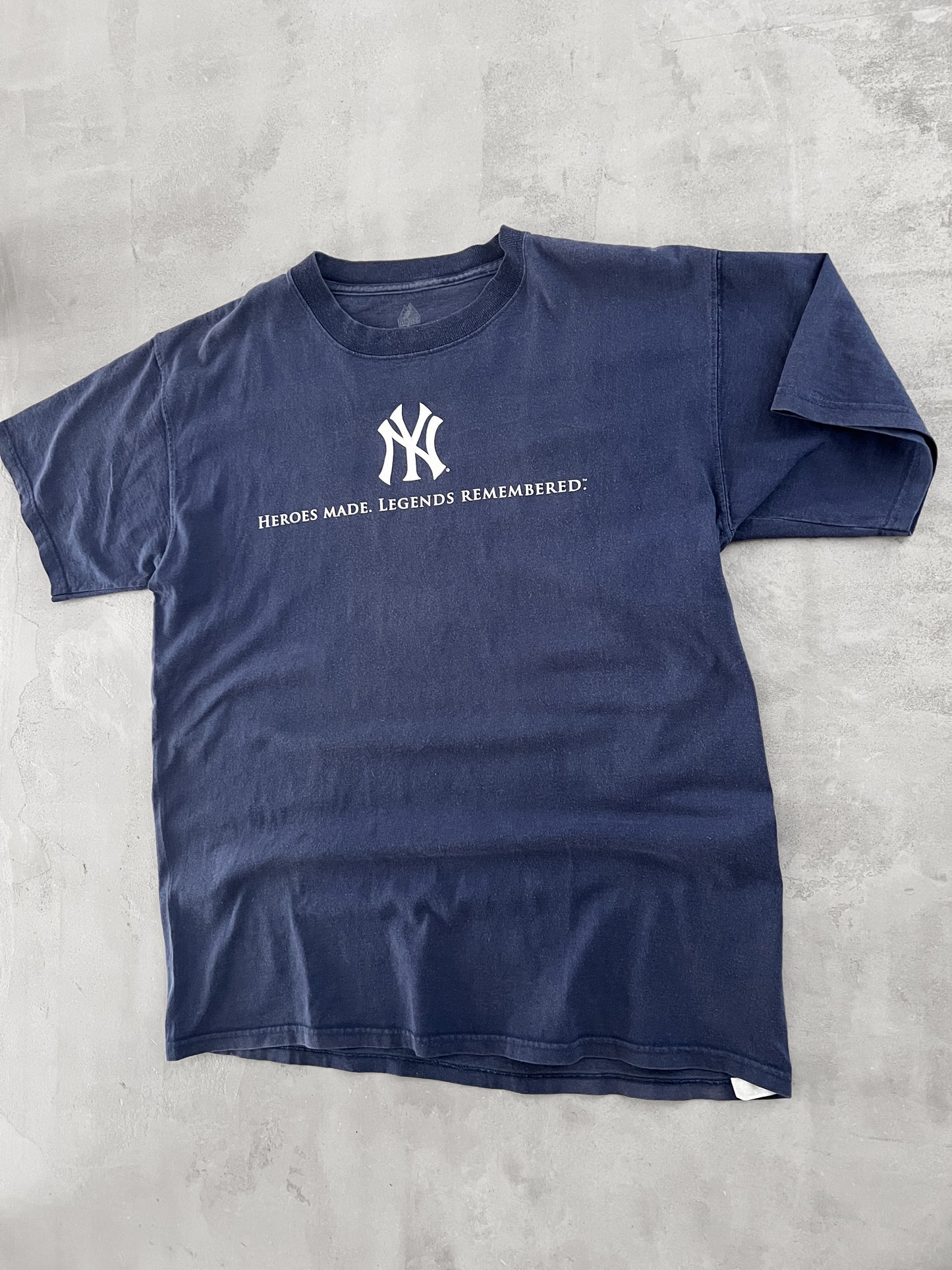 NAVY YANKEES CHAMPIONSHIP TEE - 2000 - XL