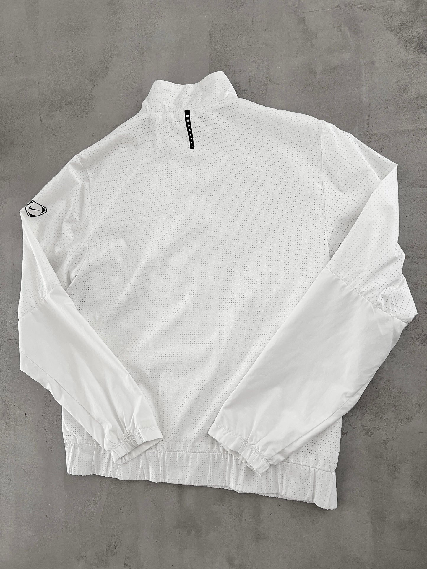 WHITE JUVENTUS NIKE JACKET - 2000S - L