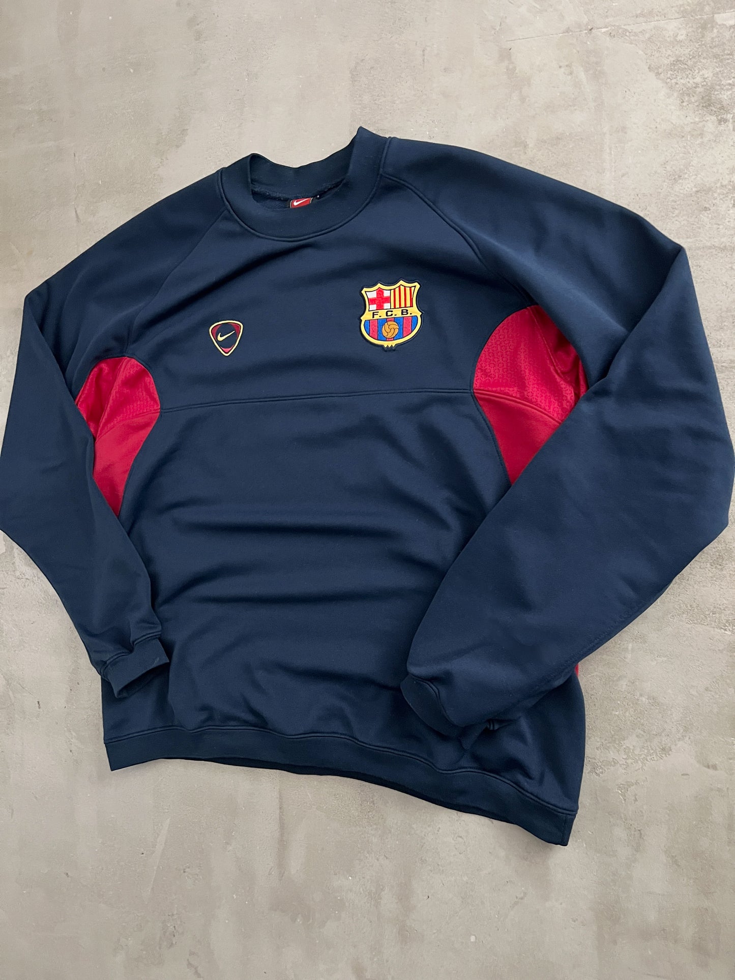 NAVY FC BARCELONA NIKE SWEATER - 2000S - L