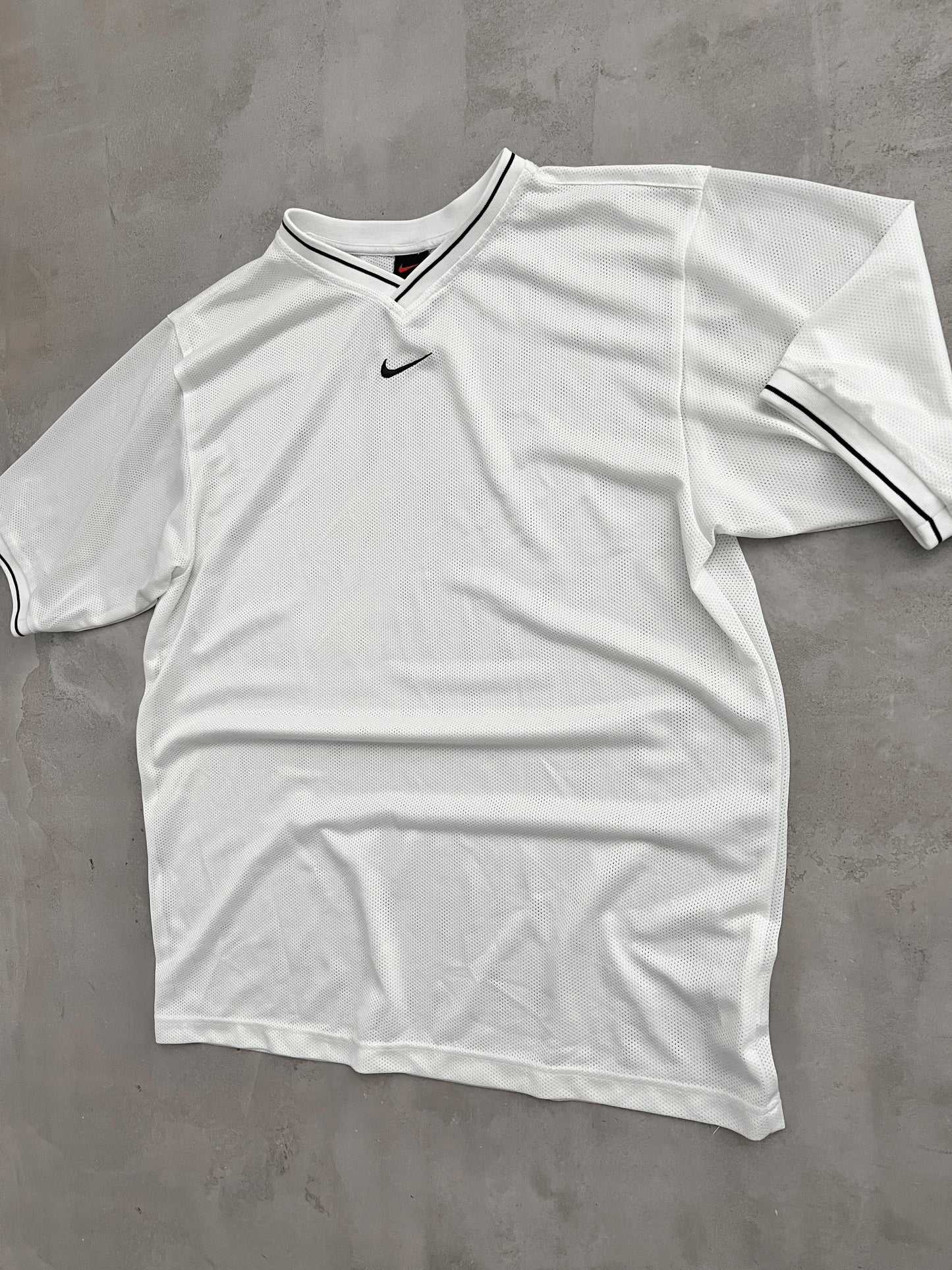 WHITE NIKE JERSEY - 1990S - XL/XXL