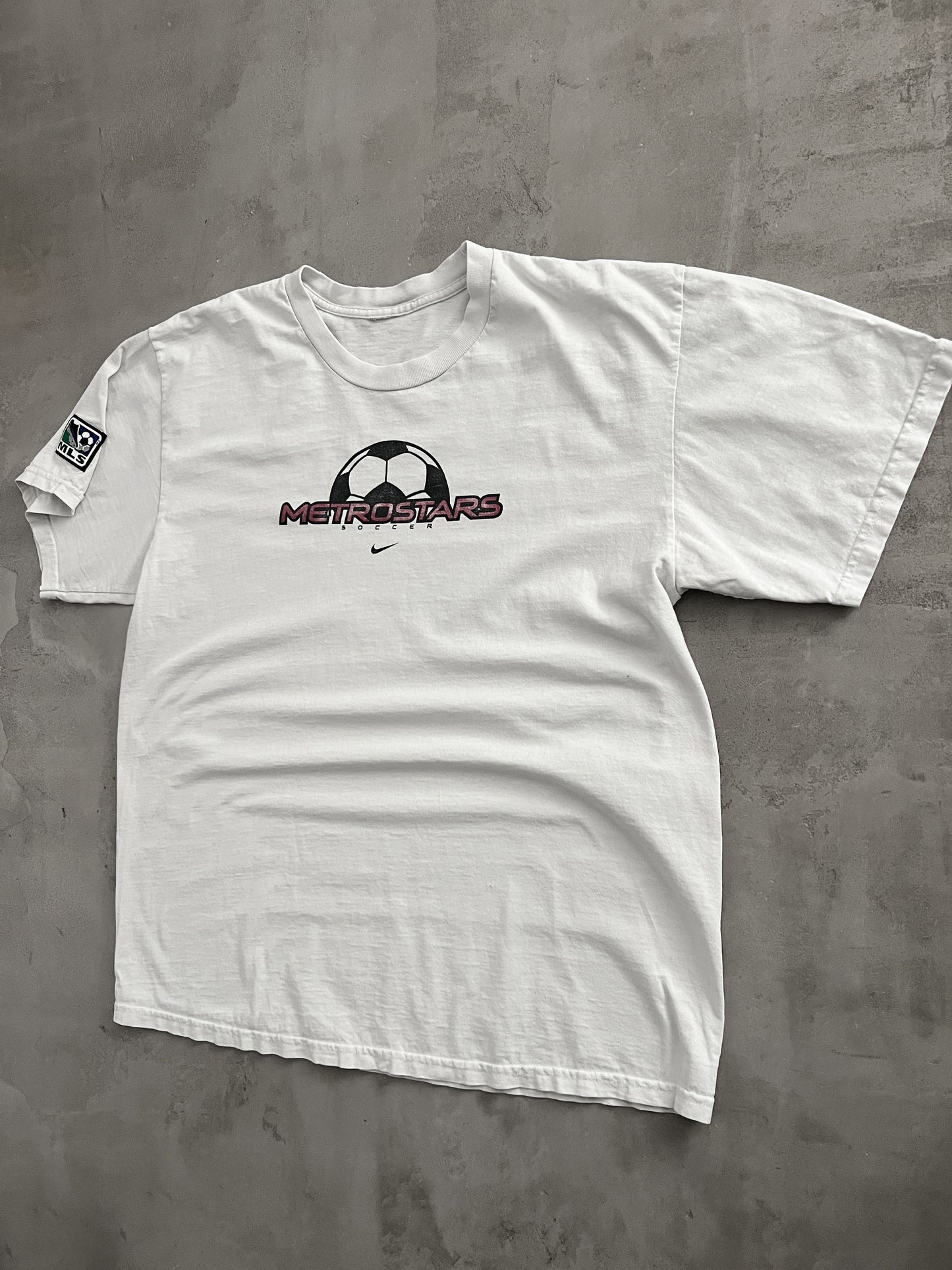 WHITE NIKE FOOTBALL MLS TEE - 1990S - L