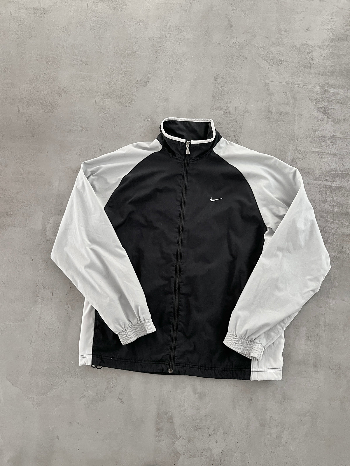 BLACK NIKE TRACK JACKET - 2000S - L