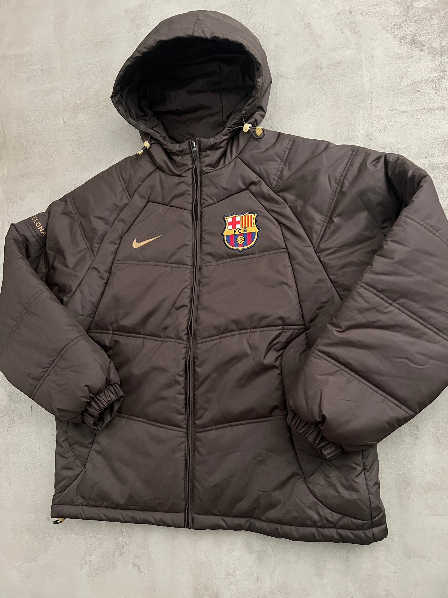 MOCHA FC BARCELONA NIKE FALL PUFFER - 2000S - L