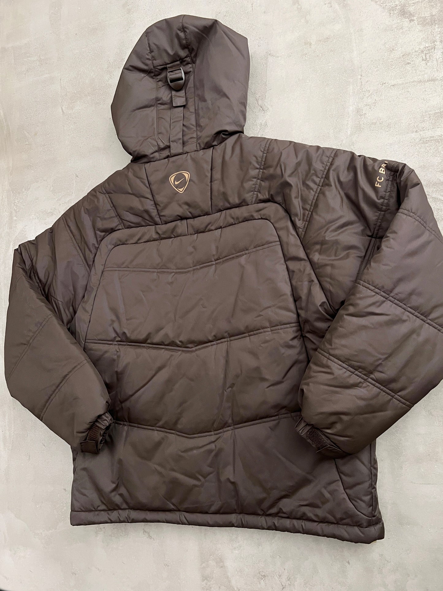 MOCHA FC BARCELONA NIKE FALL PUFFER - 2000S - L