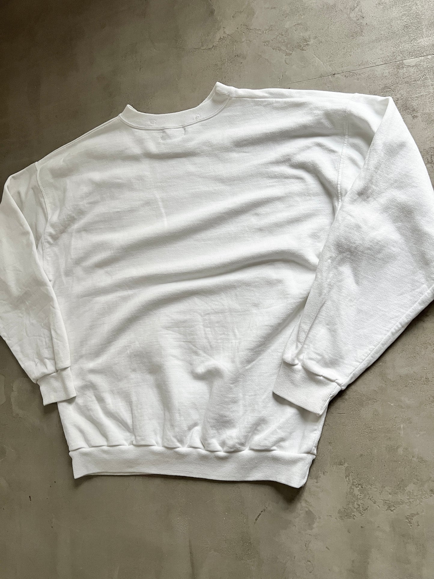 WHITE BMW CANADA SWEATER - 1990S - L