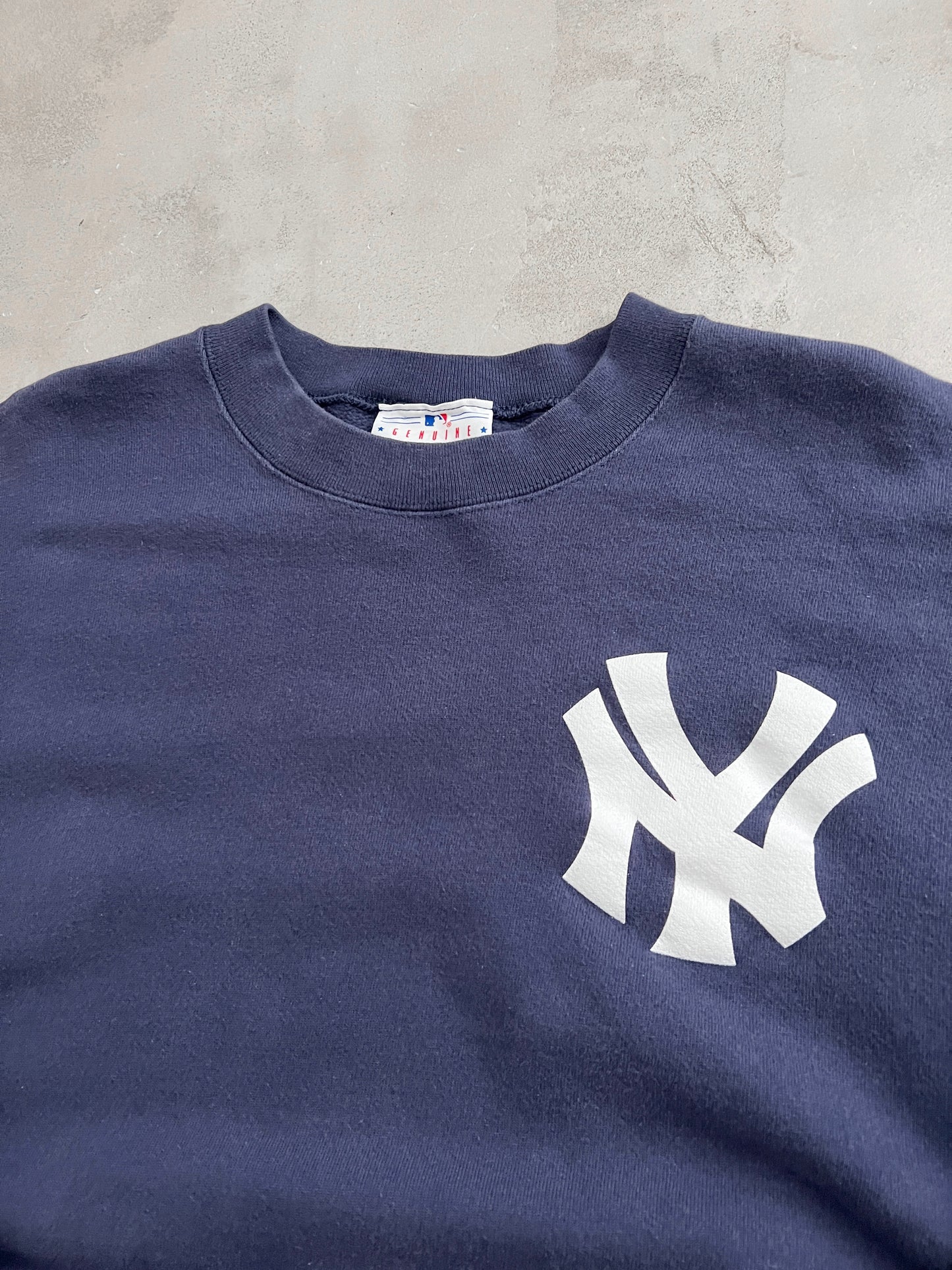 NAVY YANKEES SWEATER - 1990S - L