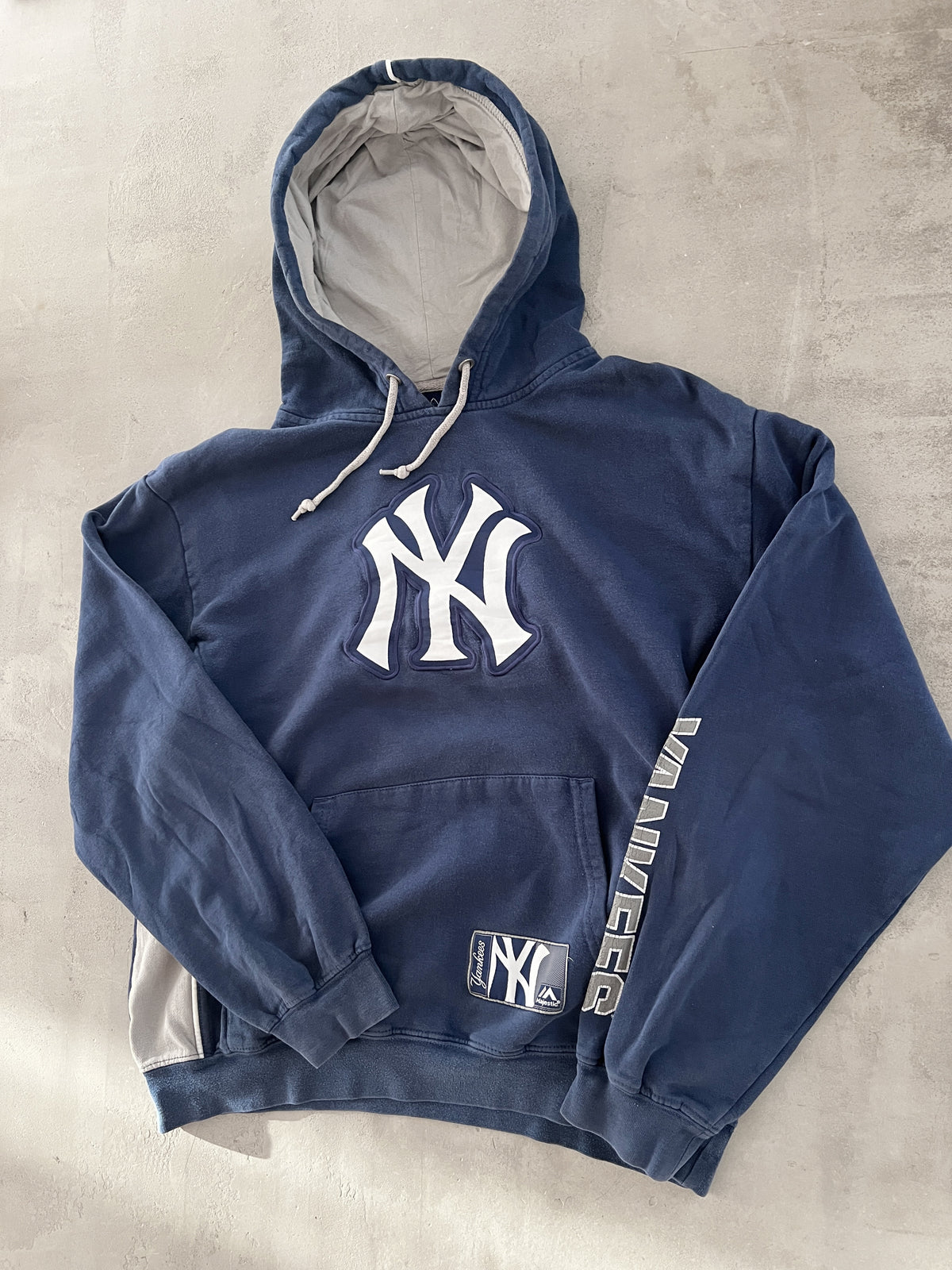 NAVY YANKEES HOODIE - 1990S - M