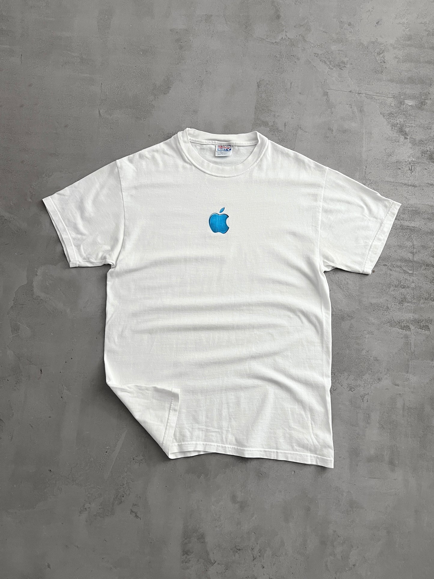WHITE APPLE TEE - 2000S - L
