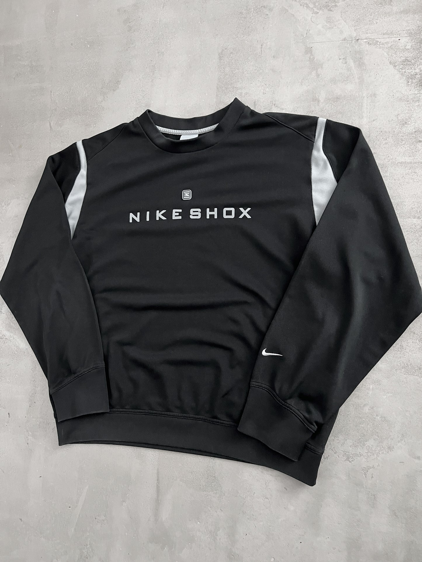 BLACK NIKE SHOX SWEATER - 2000S - M/L