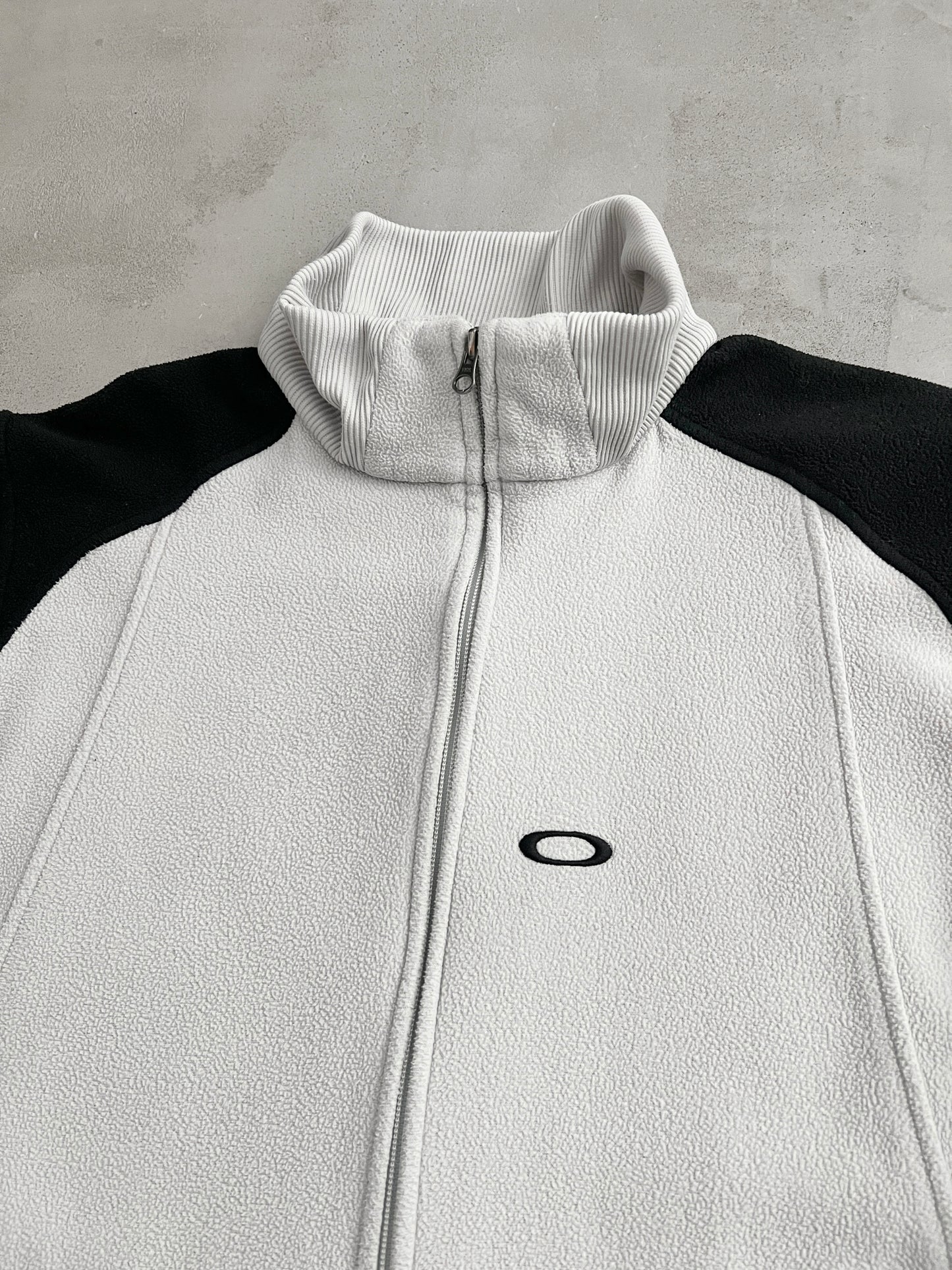 GREY OAKLEY FLEECE JACKET - 2000S - L