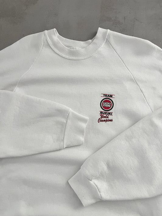 WHITE LUCKY STRIKE SUZUKI SWEATER - 1990S - L/XL