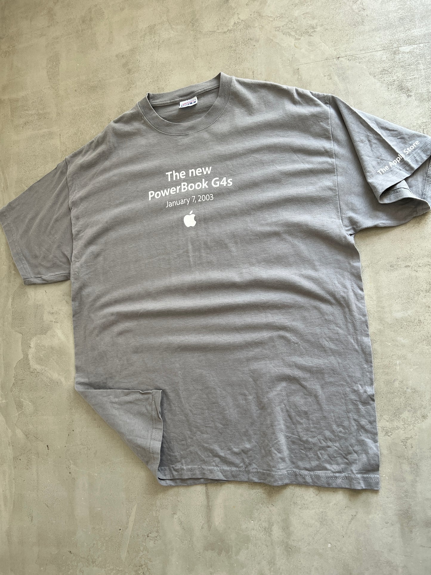 GREY APPLE PROMO TEE - 2000S - XL