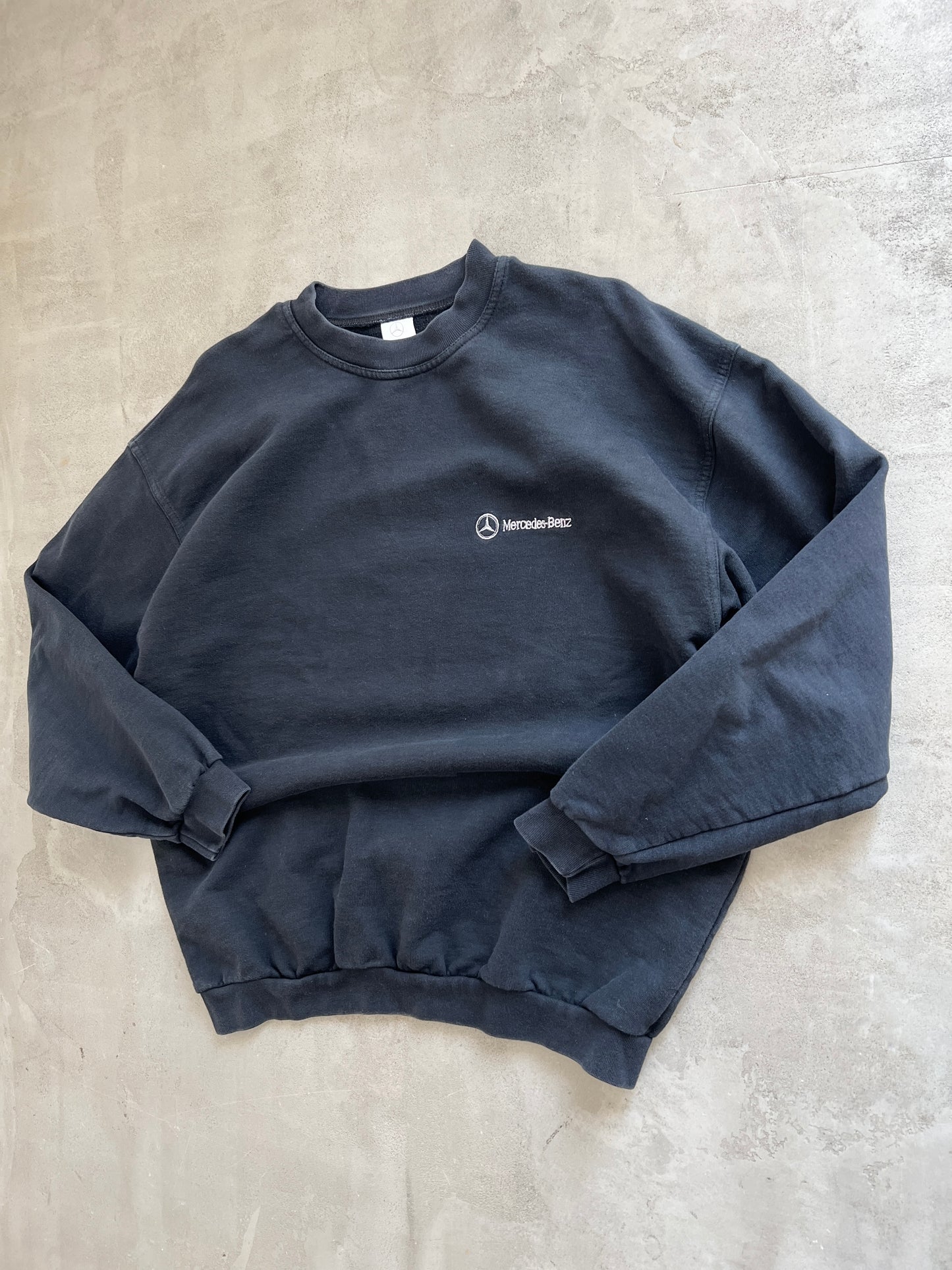 BLACK MERCEDES BENZ SWEATER - 2000S - L