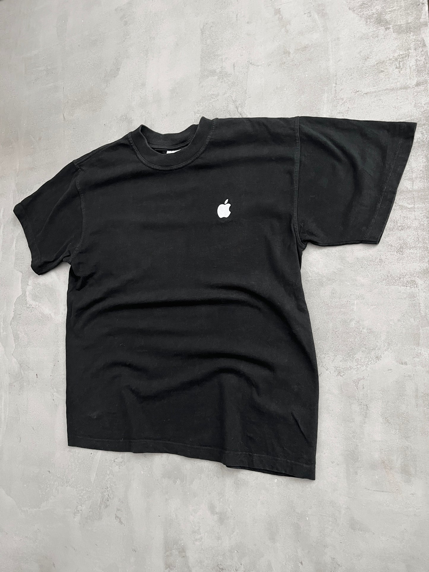 BLACK APPLE TEE - 2000S - L