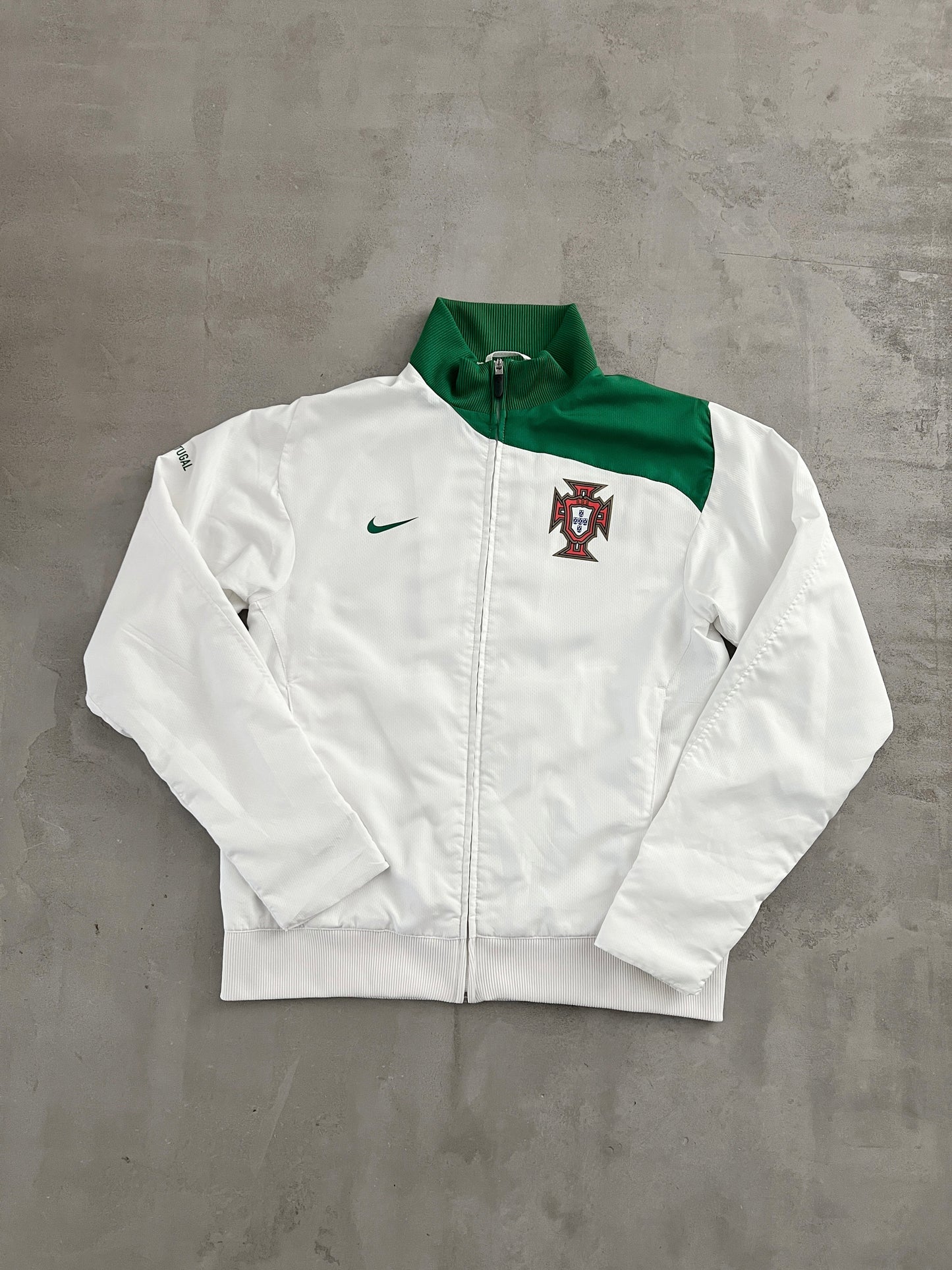 WHITE/GREEN PORTUGAL NIKE JACKET - 2000S - S