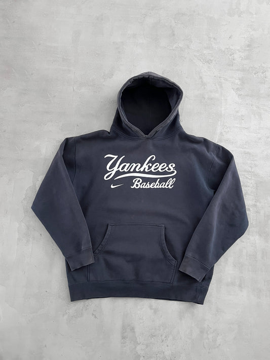 FADED NAVY YANKEES NIKE HOODIE - 2000S - L