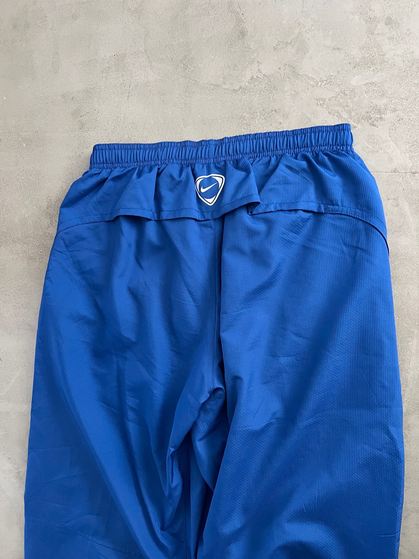 WHITE/BLUE BRAZIL NIKE TRACKSUIT - 2000S - M