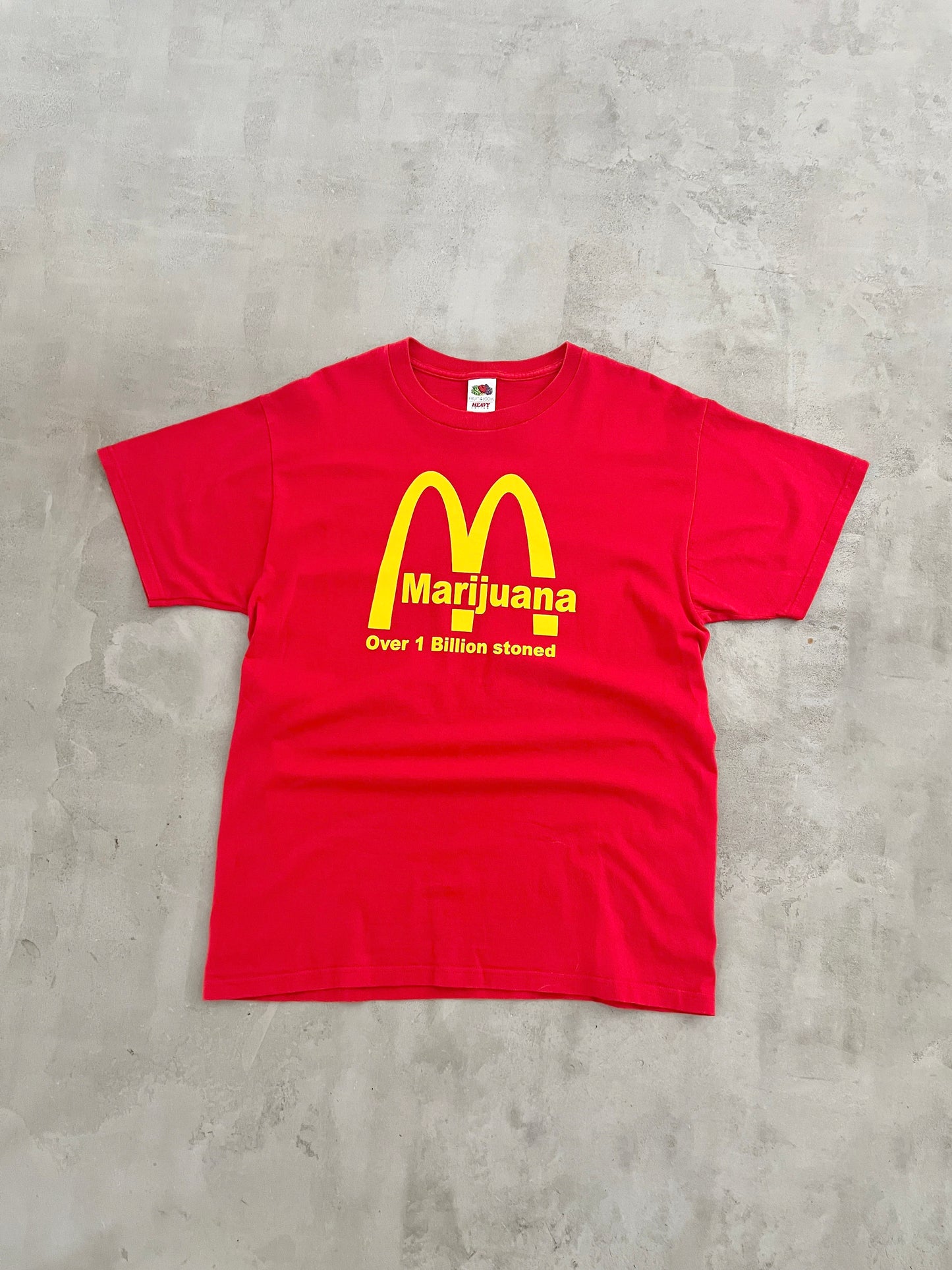 RED MARIJUANA PARODY TEE - 2000S - L