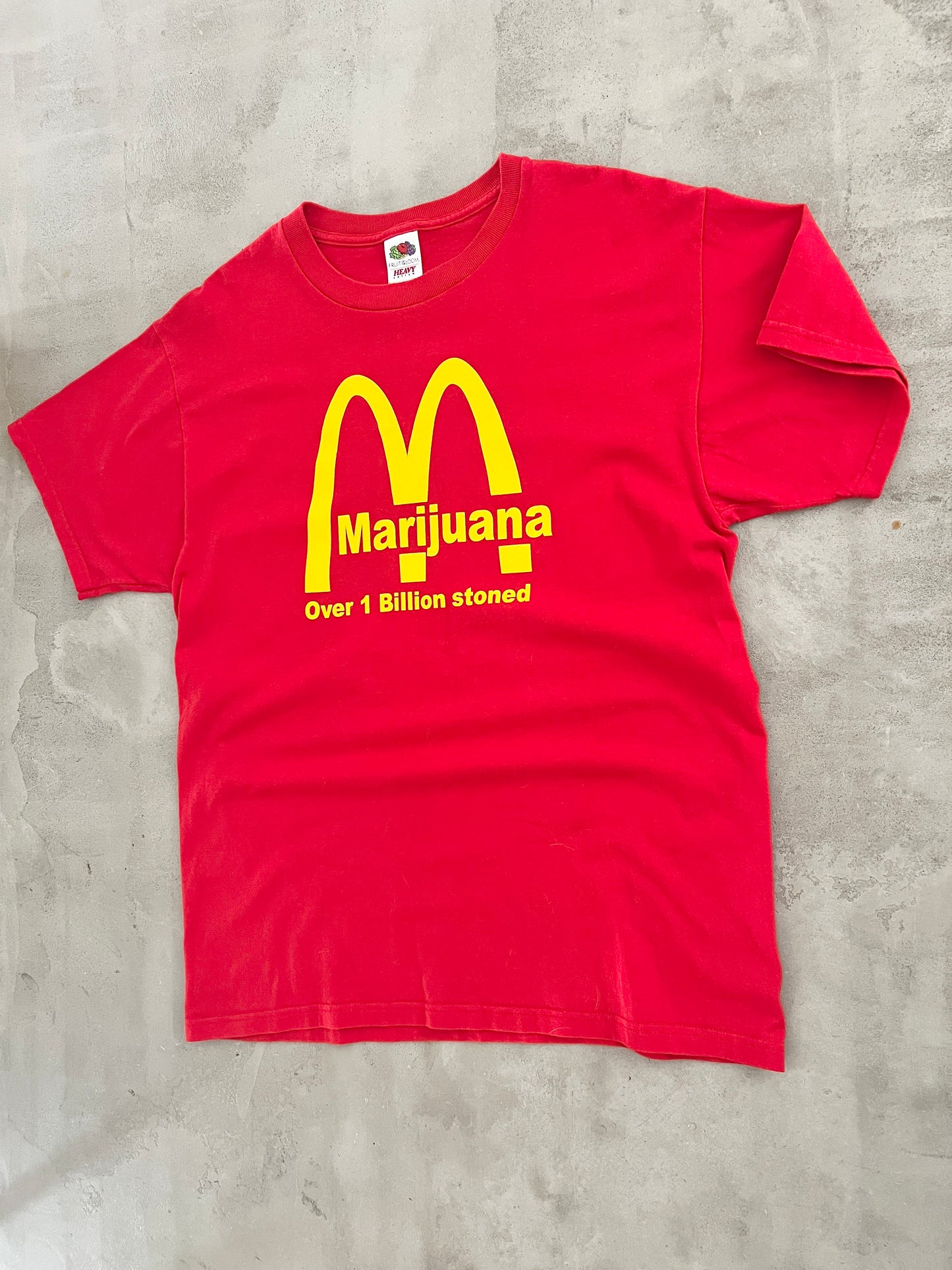 RED MARIJUANA PARODY TEE - 2000S - L