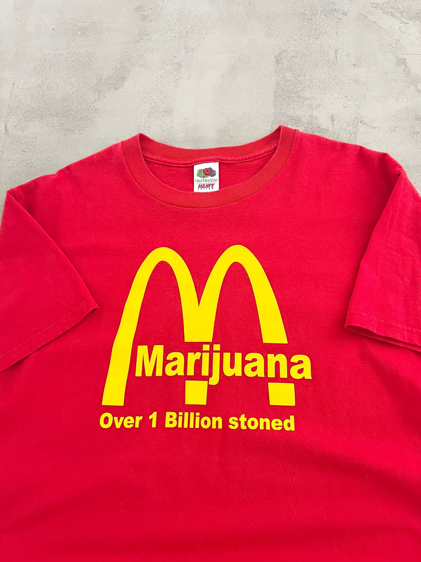 RED MARIJUANA PARODY TEE - 2000S - L