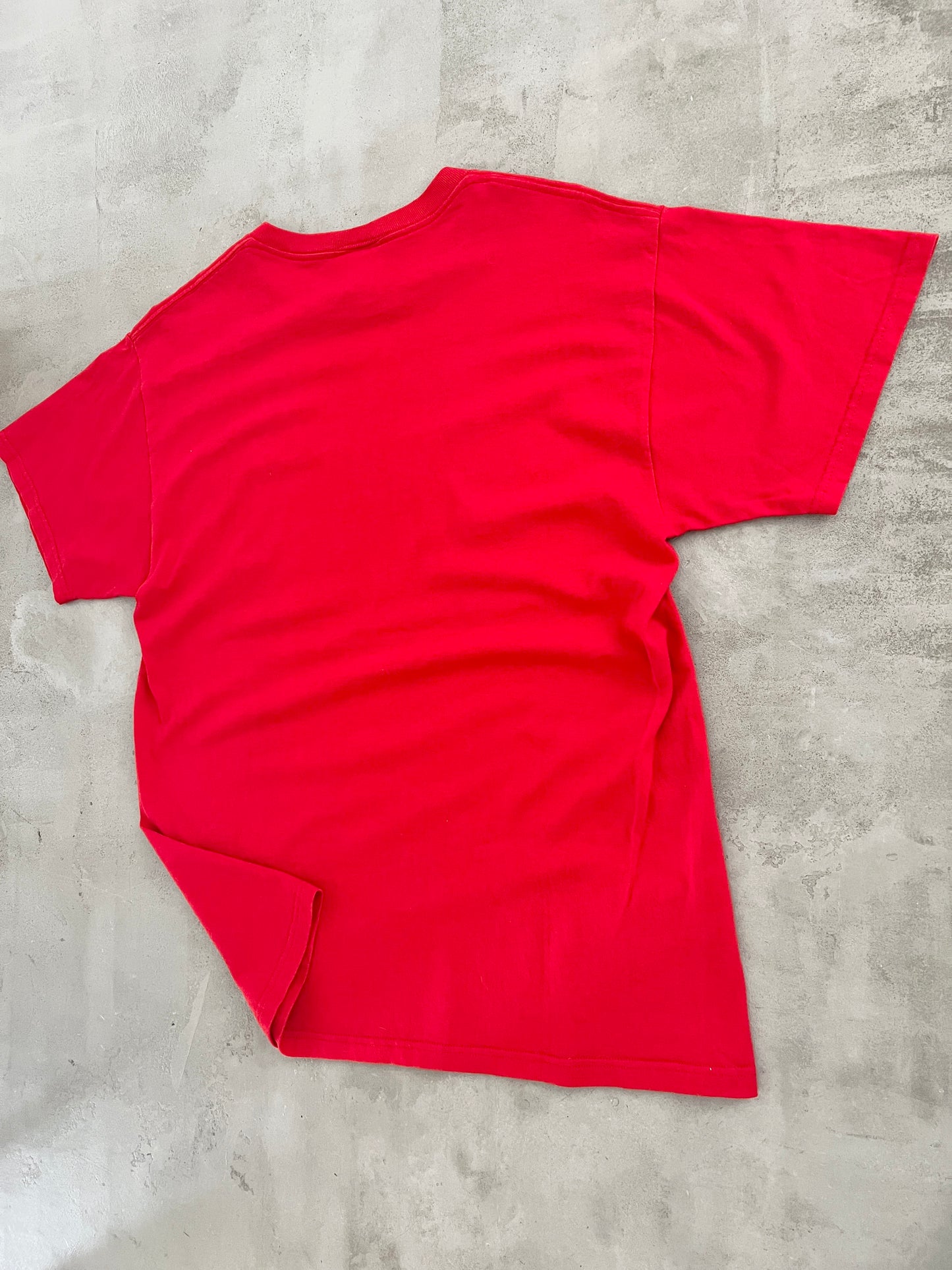 RED MARIJUANA PARODY TEE - 2000S - L