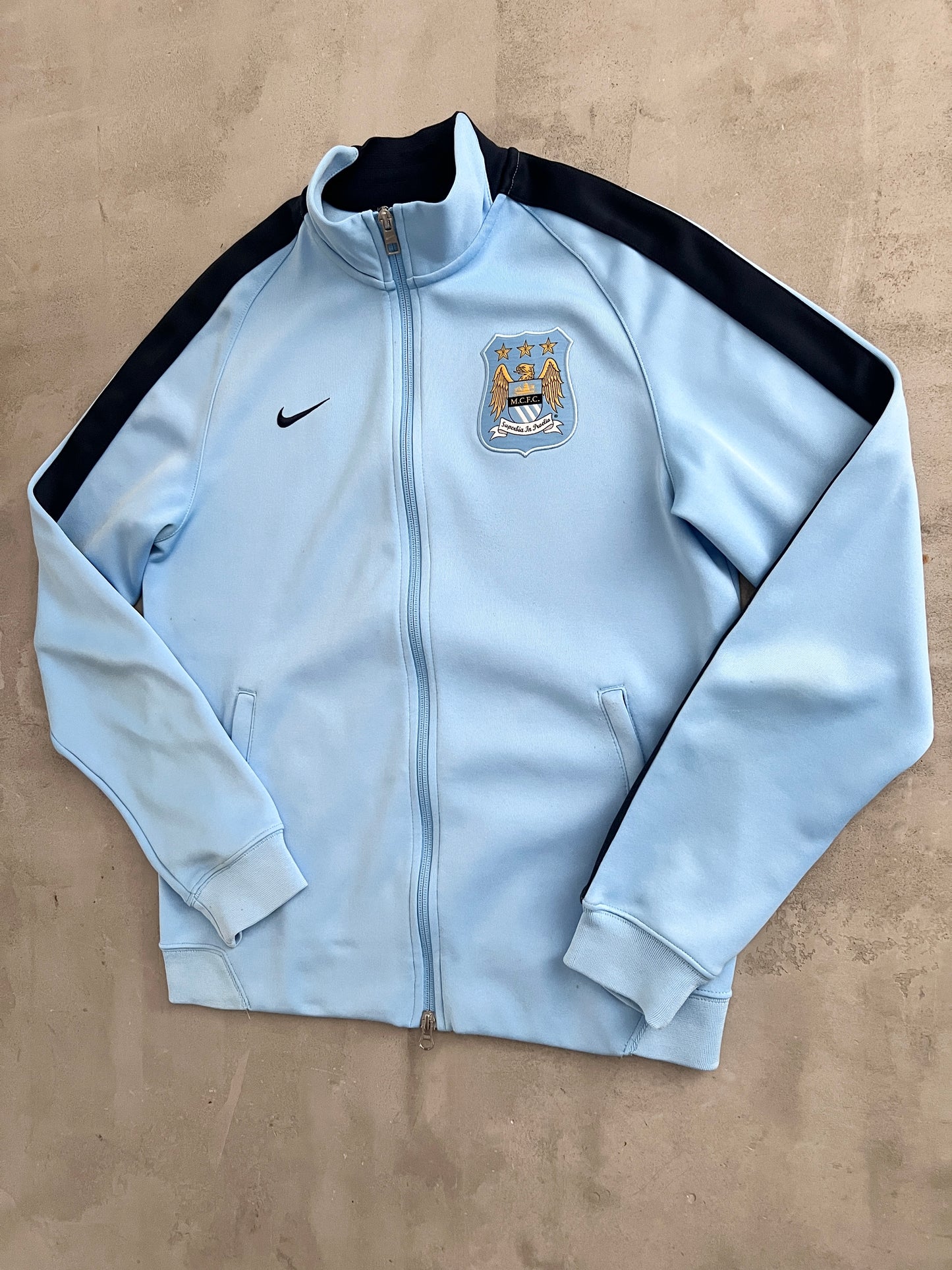 BABY BLUE MANCHESTER CITY NIKE JACKET - 2010S - M